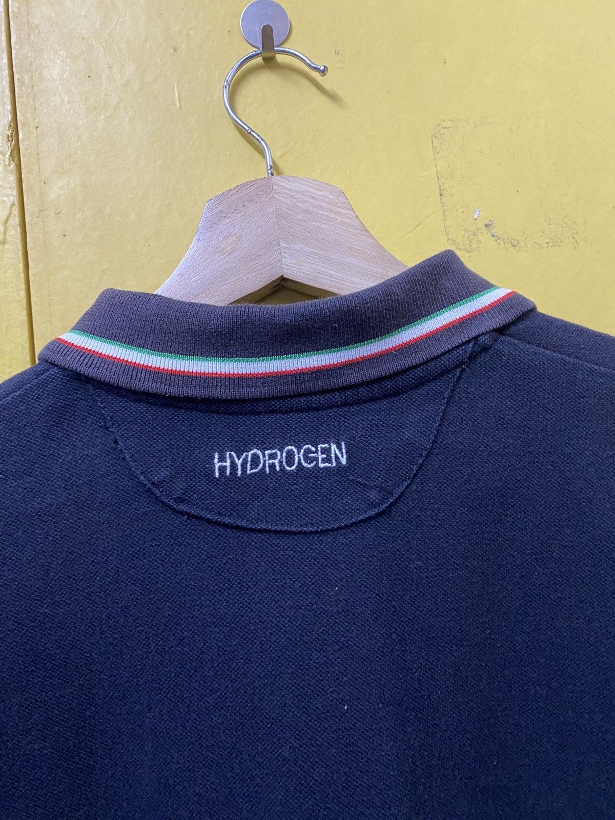 HYDROGEN Hydrogen Polo Shirt Small Logo Black Colour Size US M / EU 48-50 / 2 - 4 Thumbnail