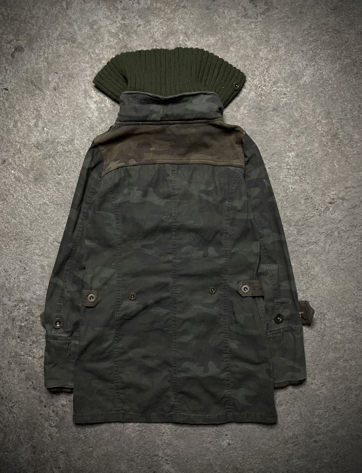 Japanese Brand 2000’s Public Space - Apocalypse Style Camo Parka Size US M / EU 48-50 / 2 - 15 Thumbnail