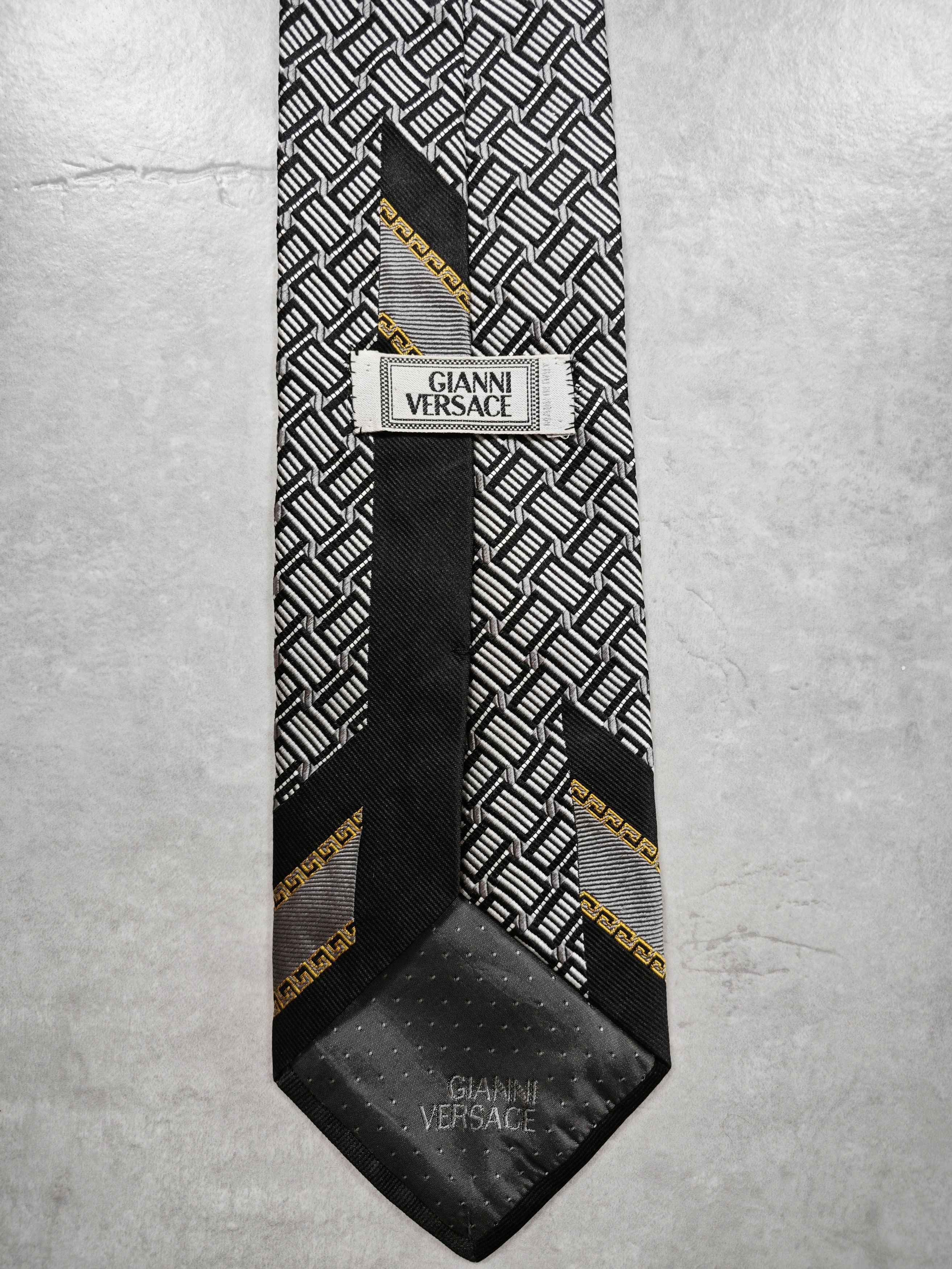 Versace Versace Vintage Tie Size ONE SIZE - 3 Thumbnail