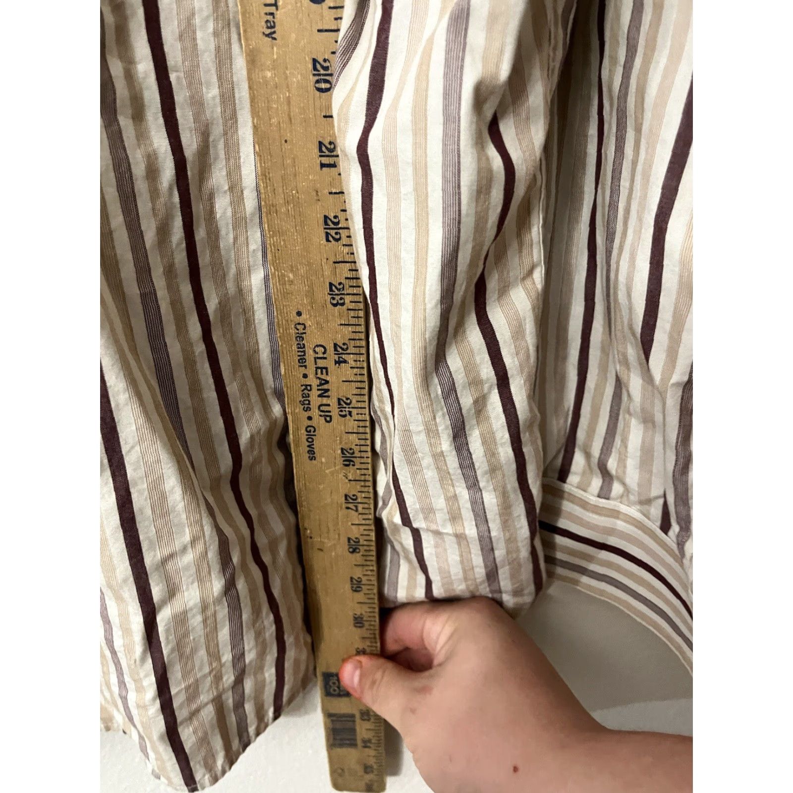 Gap Gap Classic Cotton Fit men’s button down long sleeve shirt Large Beige Striped Size US L / EU 52-54 / 3 - 4 Thumbnail
