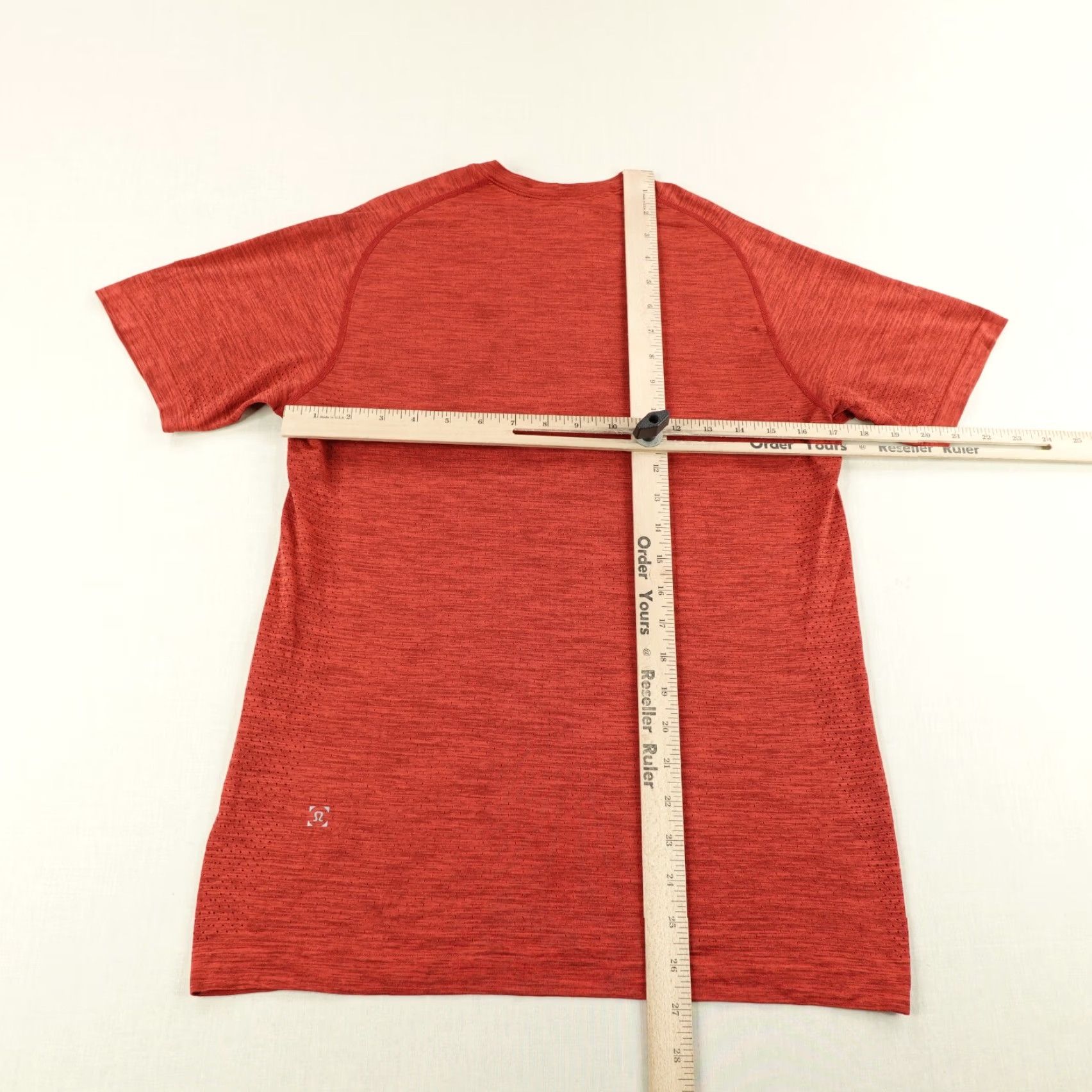 Lululemon Lululemon Men's Small Red Heather Metal Vent Tech Performance Athletic Shirt Size US S / EU 44-46 / 1 - 6 Thumbnail