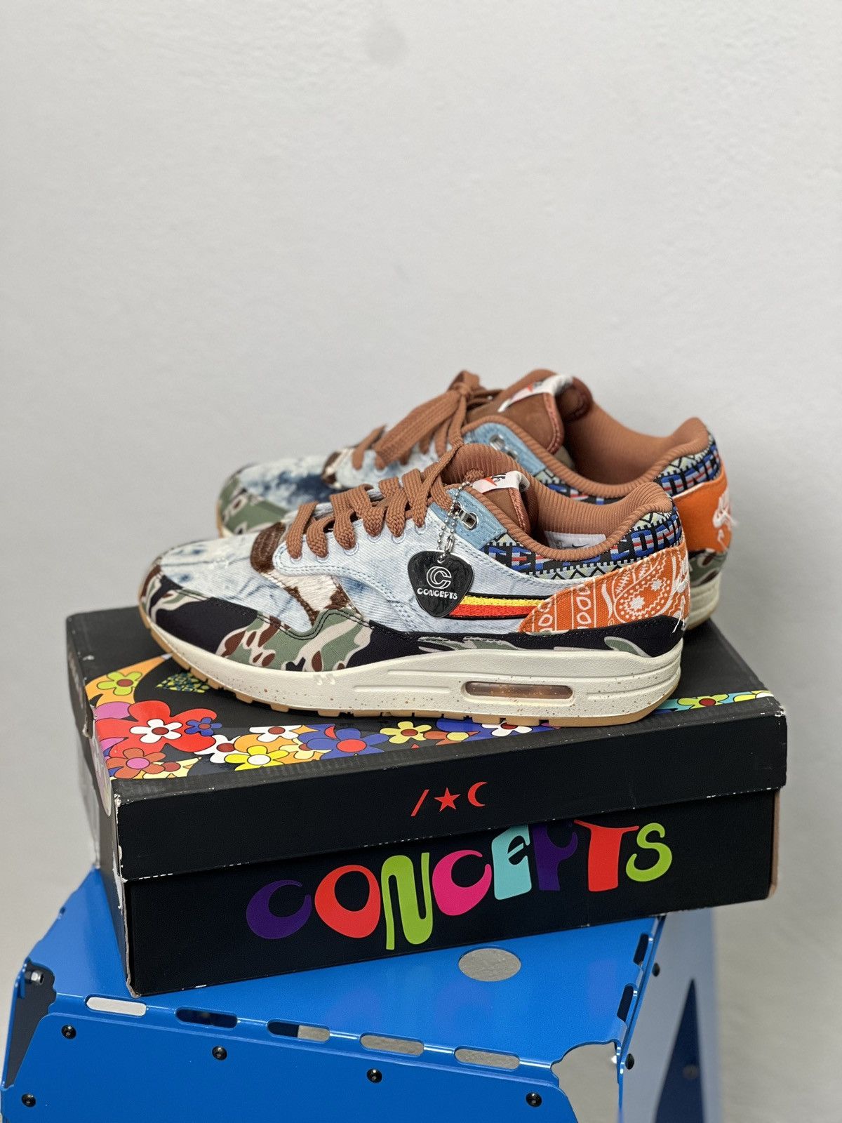 Nike Nike Air Max 1 Concepts SP Heavy Size US 8.5 / EU 41-42 - 2 Thumbnail