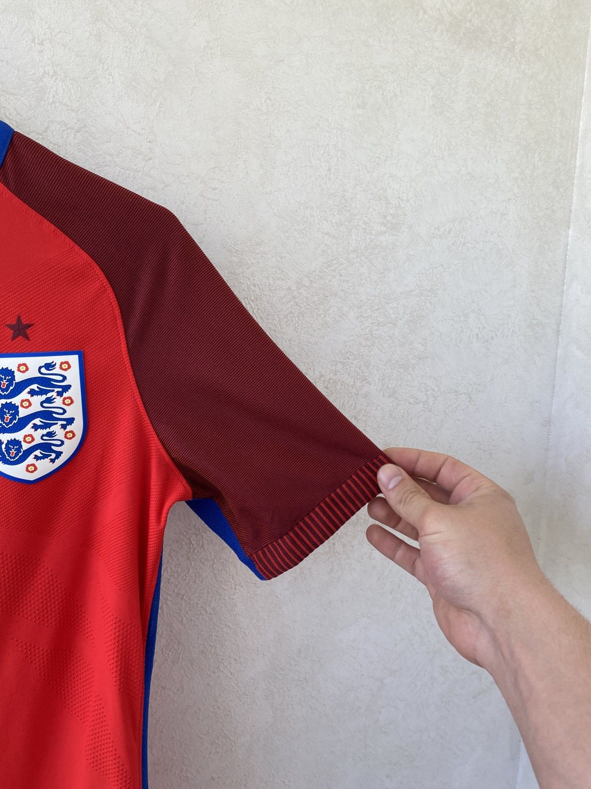 Nike ENGLAND 2016 PLAYER ISSUE #10 ROONEY FOOTBALL SHIRT NIKE Size US M / EU 48-50 / 2 - 10 Thumbnail