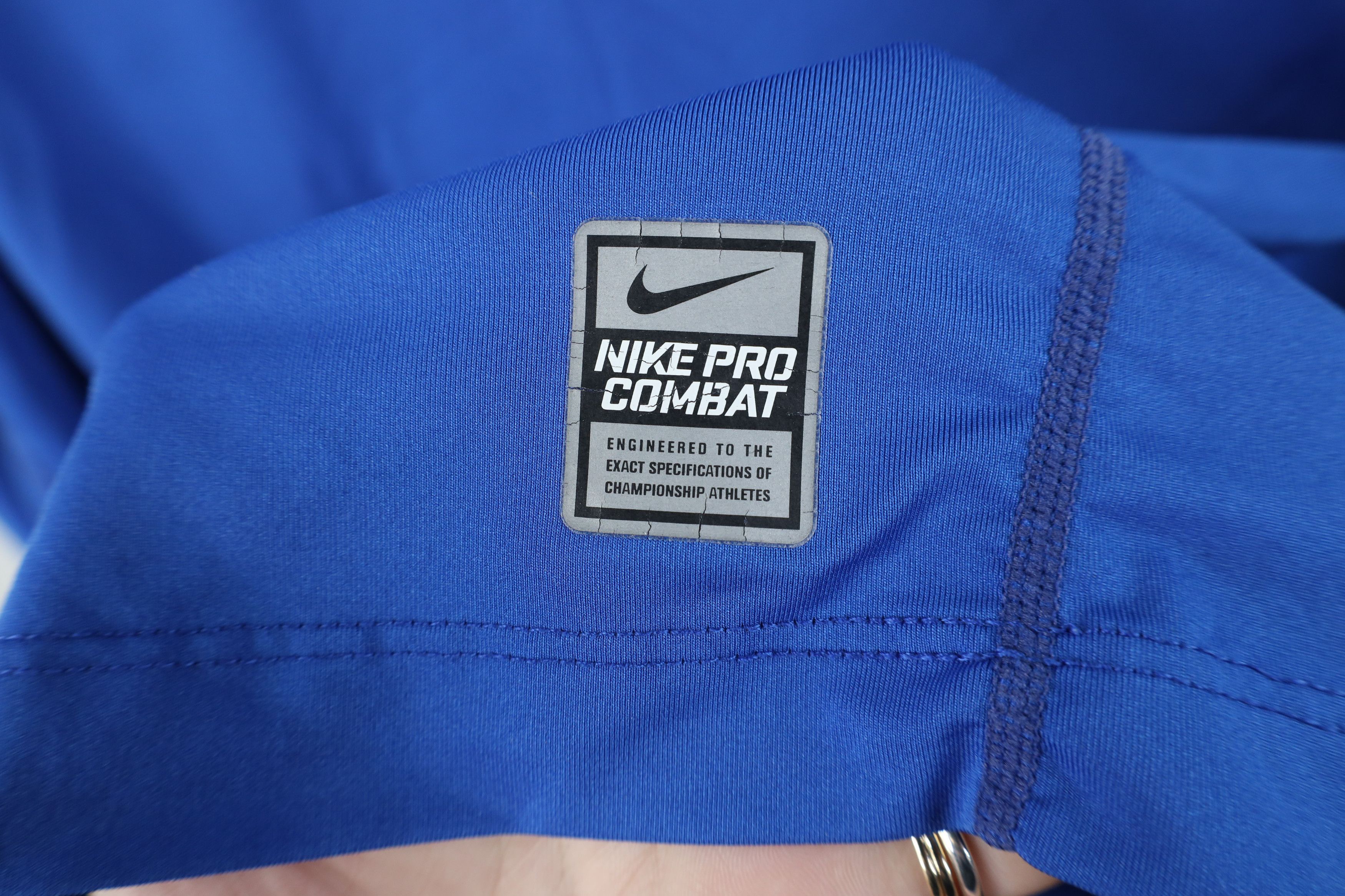 Nike Nike Pro Combat Training Long Sleeve T-Shirt Blue Size US L / EU 52-54 / 3 - 9 Thumbnail