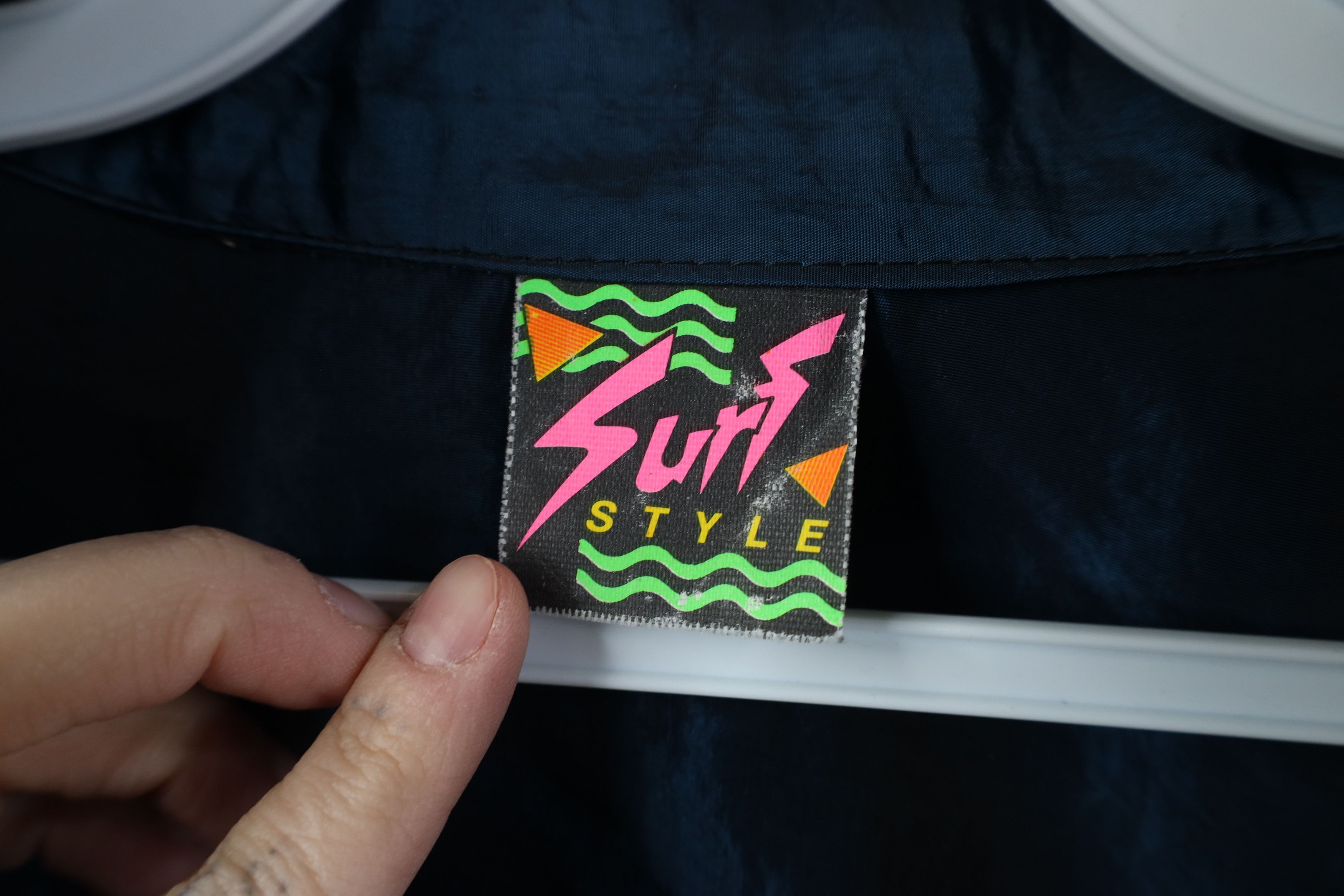 Vintage Vintage 90s Surf Style Chromatic Windbreaker Jacket USA Size US L / EU 52-54 / 3 - 10 Thumbnail