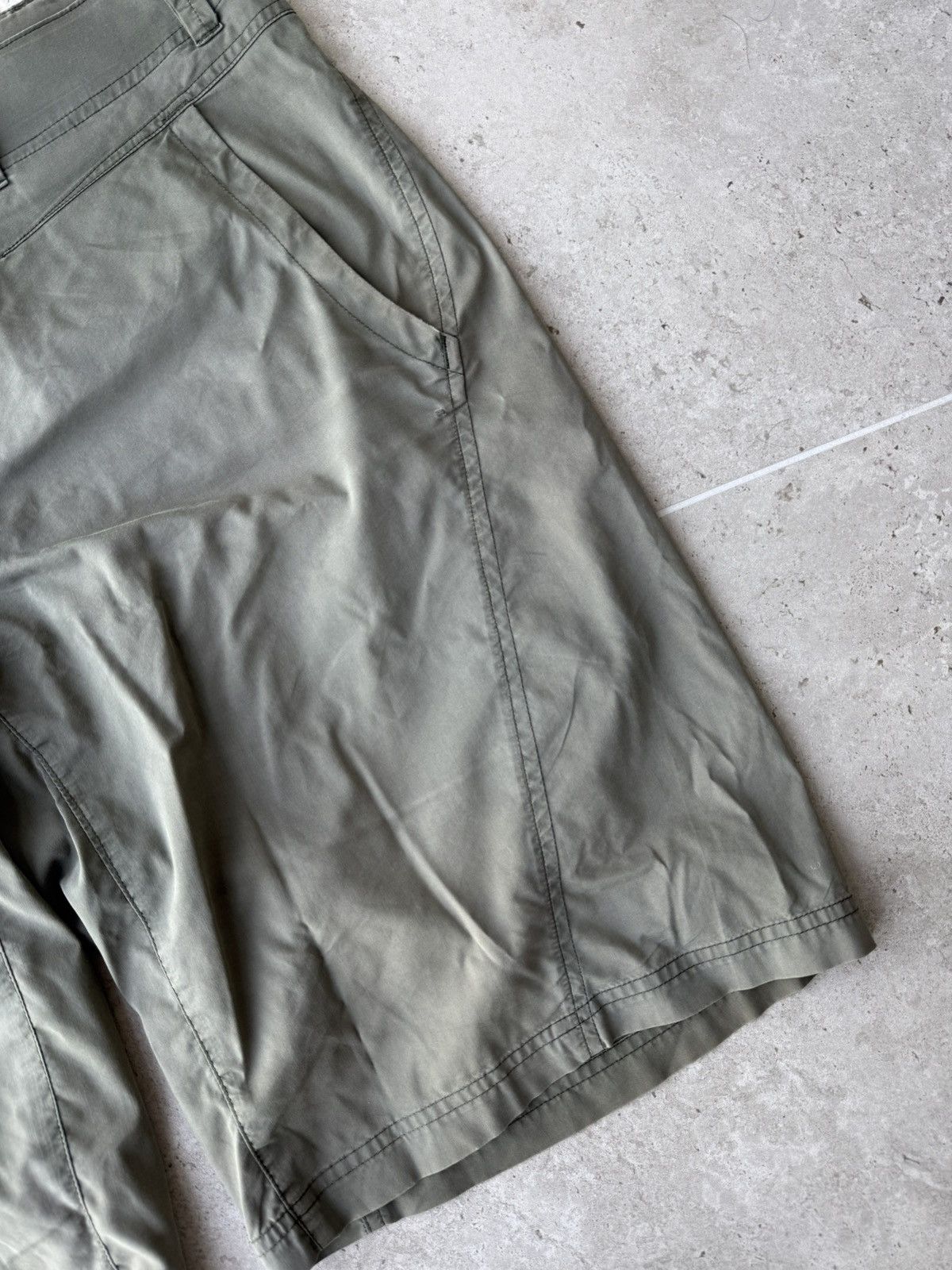 Arc'teryx Arcteryx Stowe Cargo Shorts Size US 34 / EU 50 - 4 Thumbnail