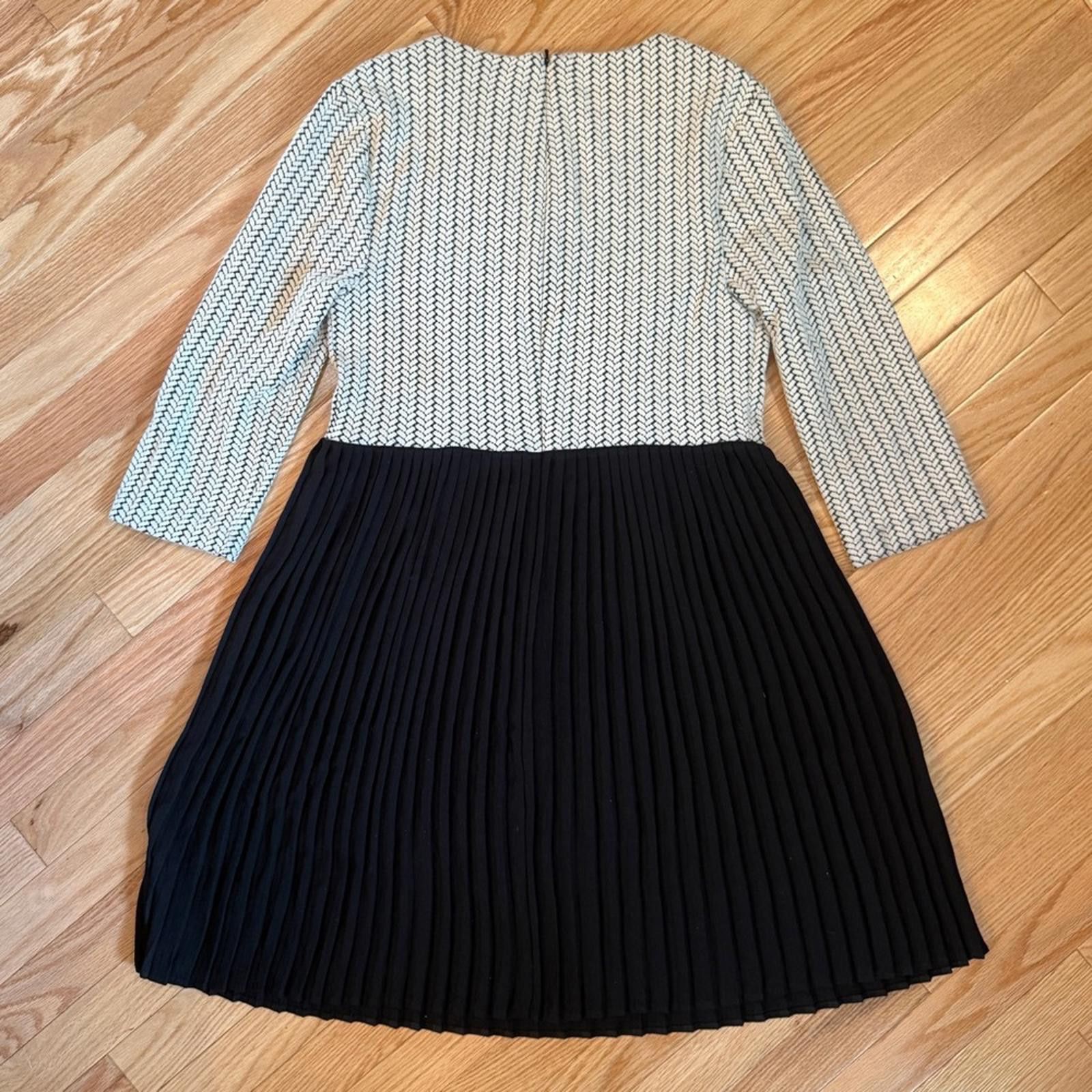Ganni GANNI jacquard knit & pleated skirt dress, black/ivory - L Size L / US 10 / IT 46 - 2 Thumbnail