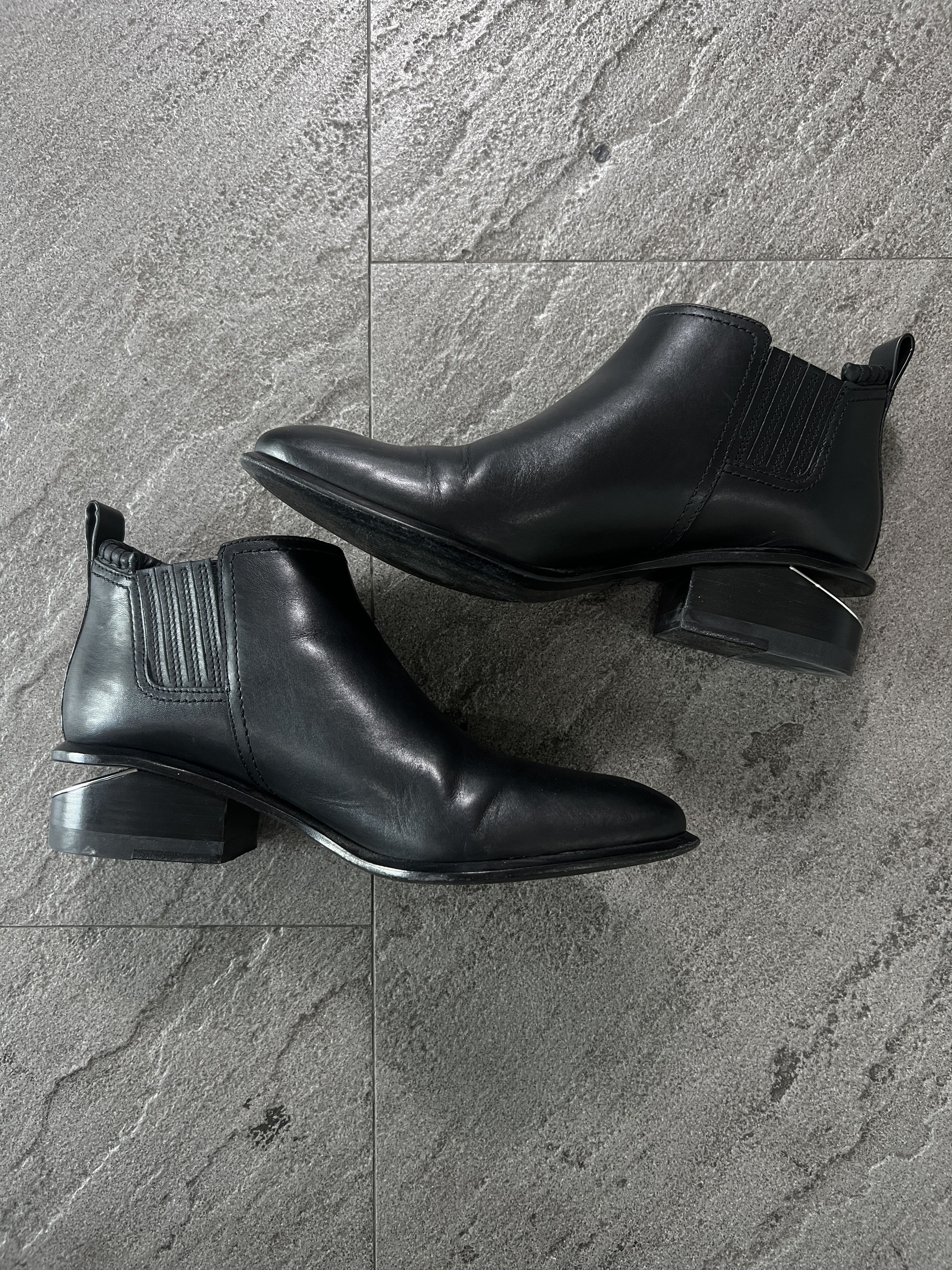 Alexander Wang Alexander Wang Black Leather Chelsea Boots EU38 Size US 8 / IT 38 - 4 Thumbnail