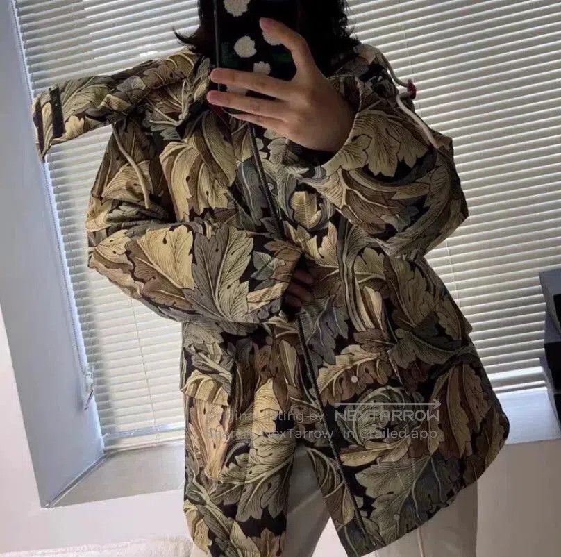 Loewe Loewe Green Floral Hooded Puffer Jacket. Size US L / EU 52-54 / 3 - 8 Thumbnail