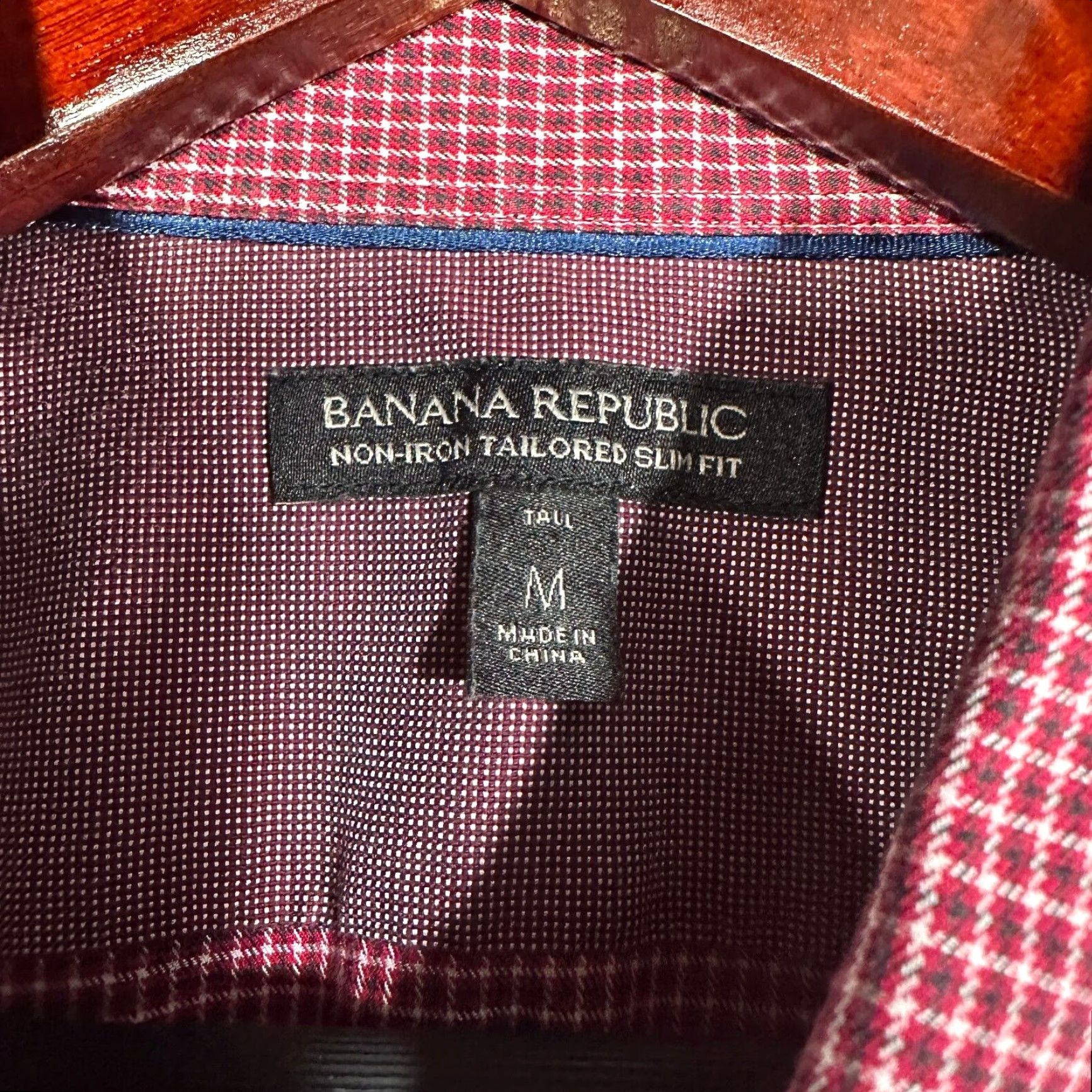 Banana Republic Banana Republic Shirt Mens M Non Iron Tailored Slim Fit Red Check Button-Down Collar Long Sleeve Size US M / EU 48-50 / 2 - 6 Thumbnail