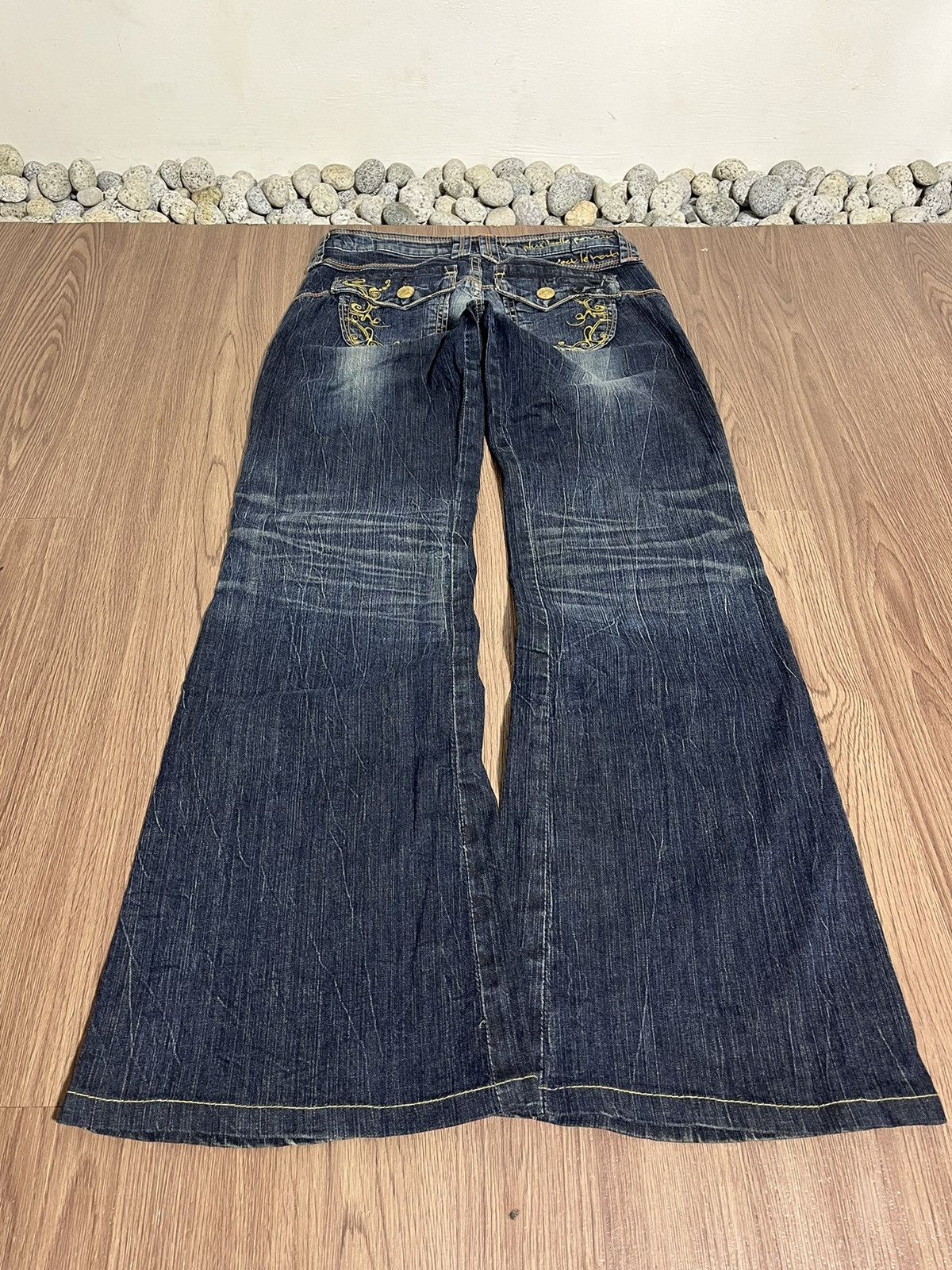 Edwin × If Six Was Nine × Tornado Mart Edwin x Something tribal emboirdery flare lowrise denim Size US 27 - 5 Thumbnail