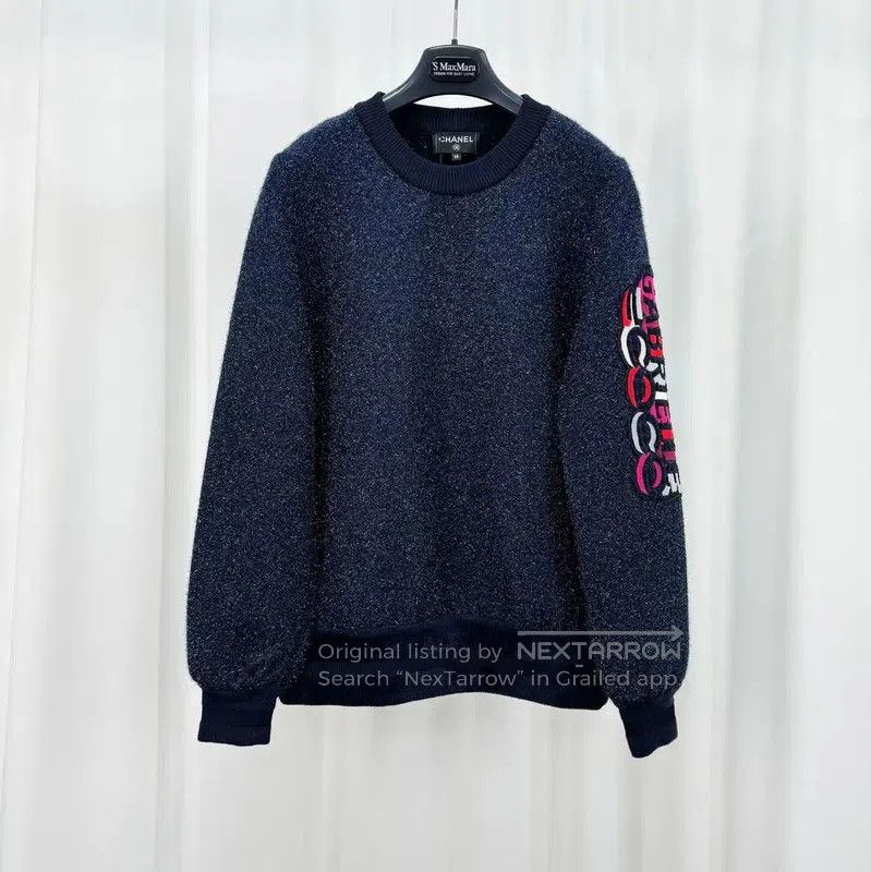 Chanel Chanel Navy Blue Knit Sweatshirt for Women . Size M / US 6-8 / IT 42-44 - 1 Thumbnail