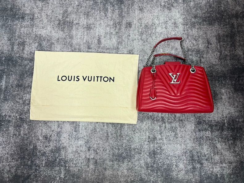 Louis Vuitton LOUIS VUITTON NEW WAVE TOTE Size ONE SIZE - 1 Thumbnail