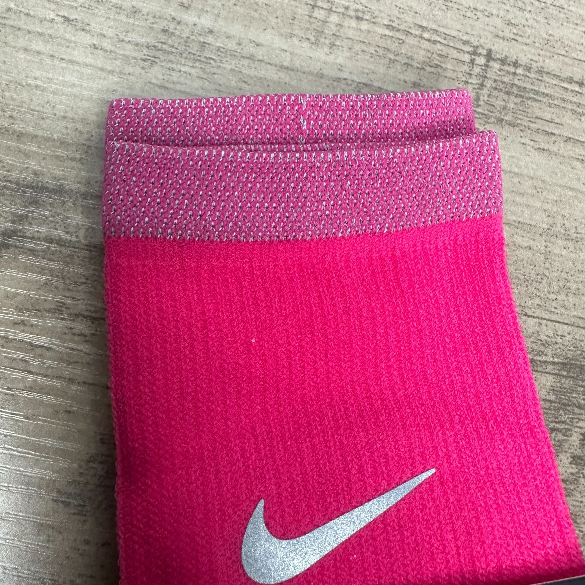 Nike NWT Nike Unisex Spark Dri-FIT Running Crew Socks Pink Size L Size ONE SIZE - 7 Thumbnail