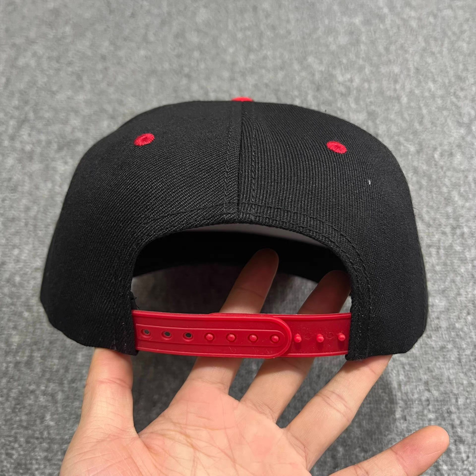 Billionaire Boys Club BBC ICECREAM Embroidered Flying Dog Baseball Cap Q7 Size ONE SIZE - 4 Thumbnail
