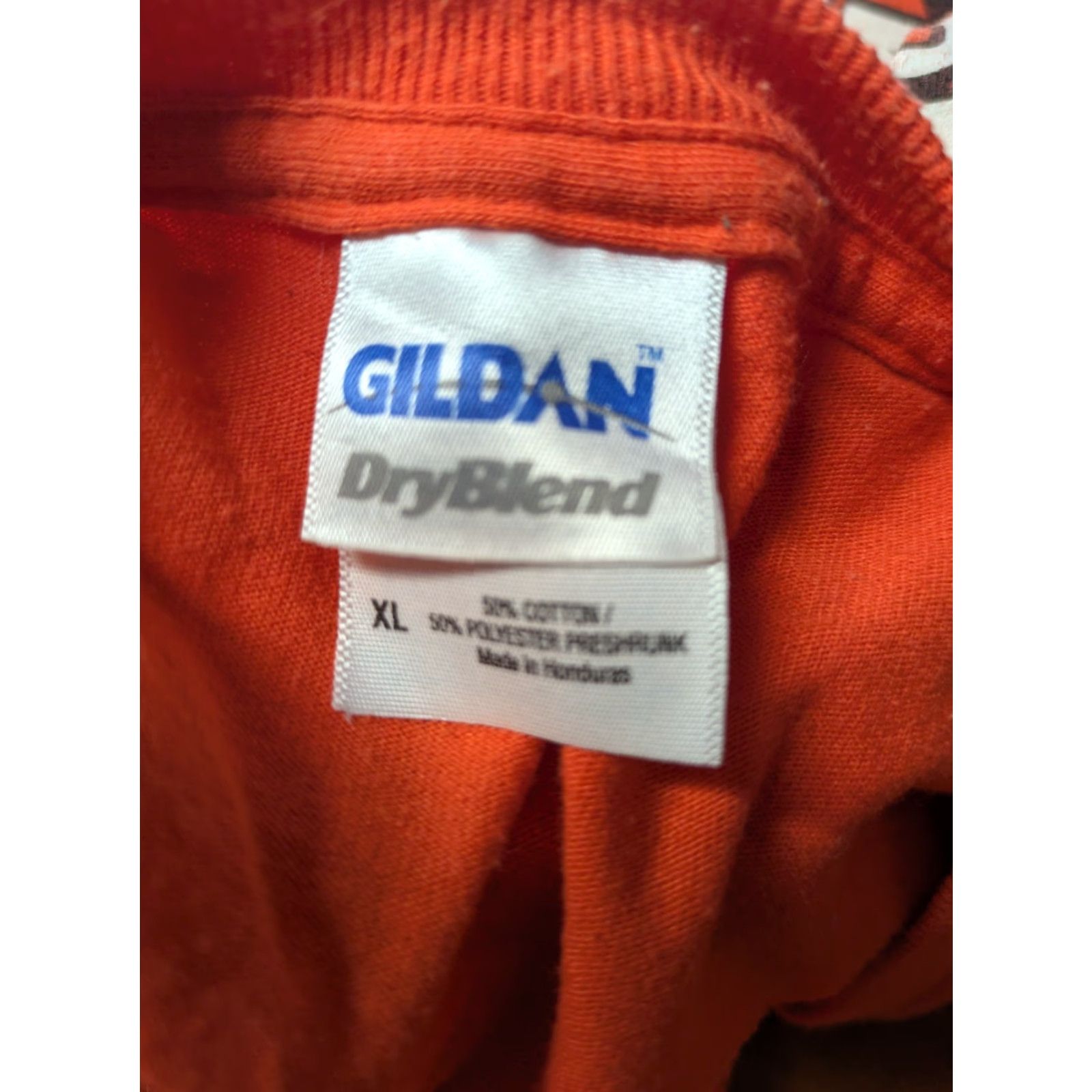 Gildan Geneva On The Lake OH Monster Crawl 2011 T Shirt XL Halloween Nice Long Sleeve Gildan Men Orange Cotton Blend Graphic Tee Be er Beer Halloween 90s? Size US XL / EU 56 / 4 - 3 Thumbnail