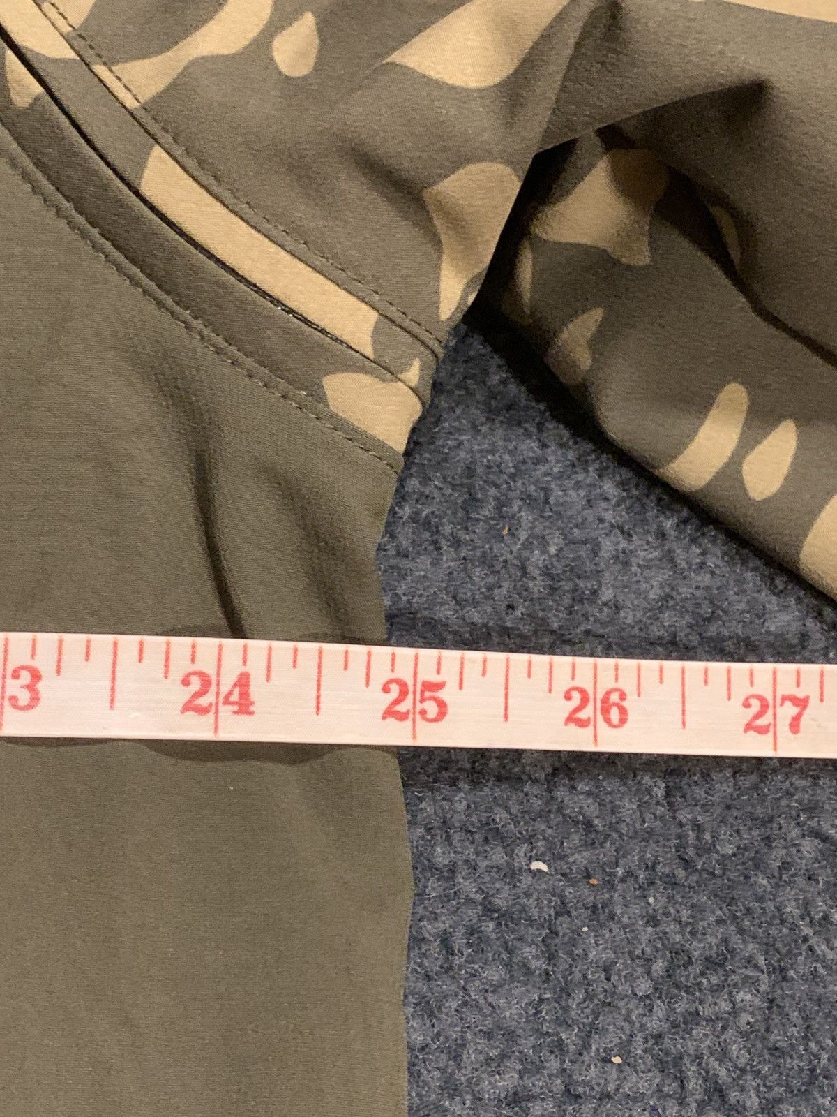 Pleasures × Puma PUMA X PLEASURES ZIP OFF JACKET Size US L / EU 52-54 / 3 - 14 Thumbnail