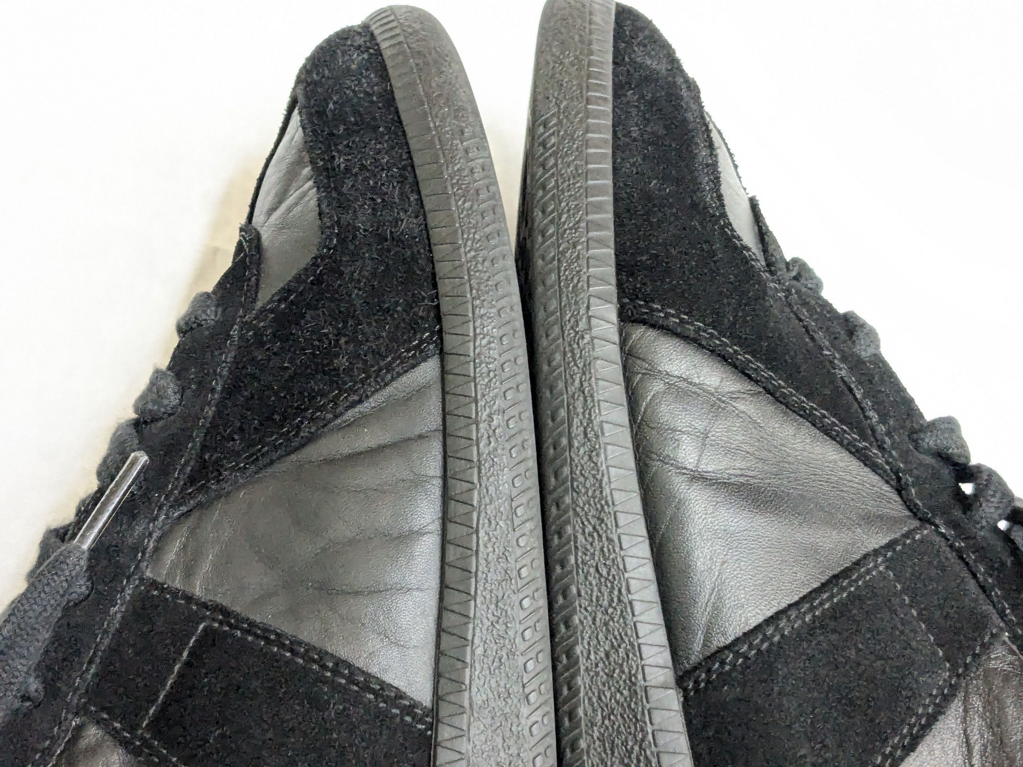 Maison Margiela Maison Margiela Replica Black Leather Sneakers 8 41 Size US 8 / EU 41 - 6 Thumbnail