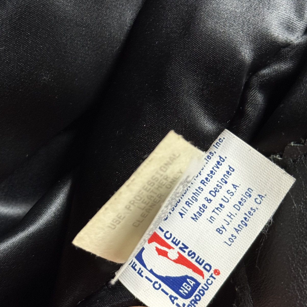 Jeff Hamilton Jeff Hamilton NBA Bulls 5 Time Champions Leather Jacket Size US M / EU 48-50 / 2 - 10 Thumbnail