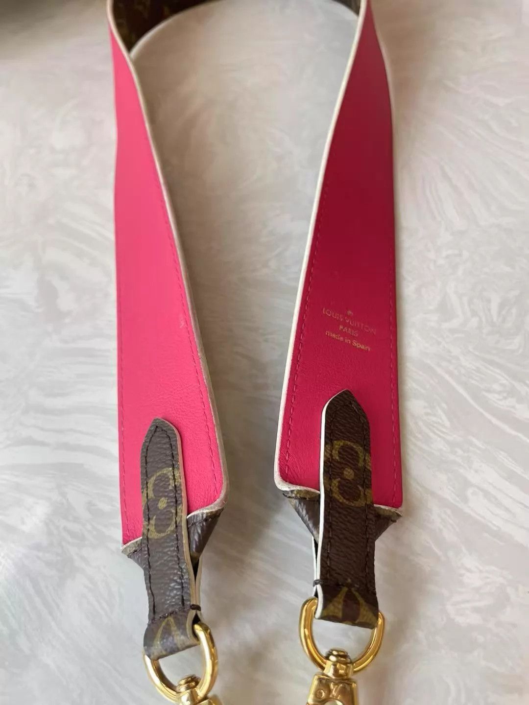Louis Vuitton LV Wide Shoulder Strap Like New 97x4cm T723 Size ONE SIZE - 5 Thumbnail