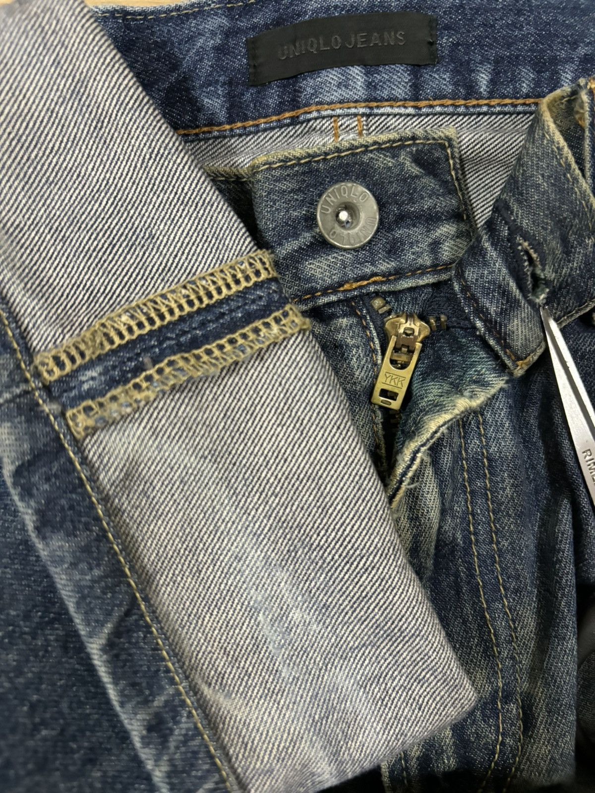 Jun Takahashi Vintage Y2K Uniqlo Dirt Mud Wash Loose Fit Jeans Size US 34 / EU 50 - 4 Thumbnail
