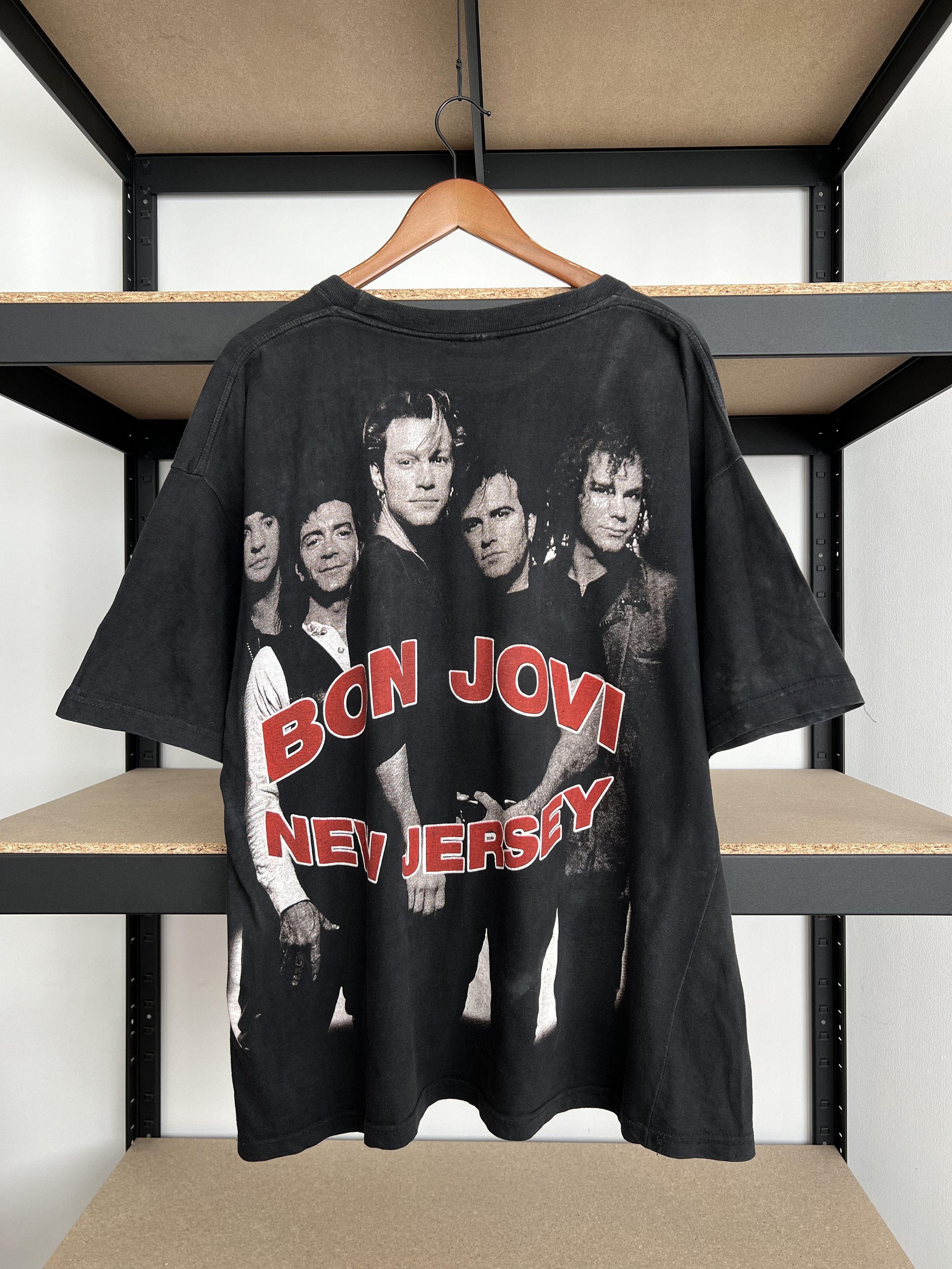 Band Tees × Rock T Shirt × Vintage Vintage 90s Bon Jovi New Jersey 