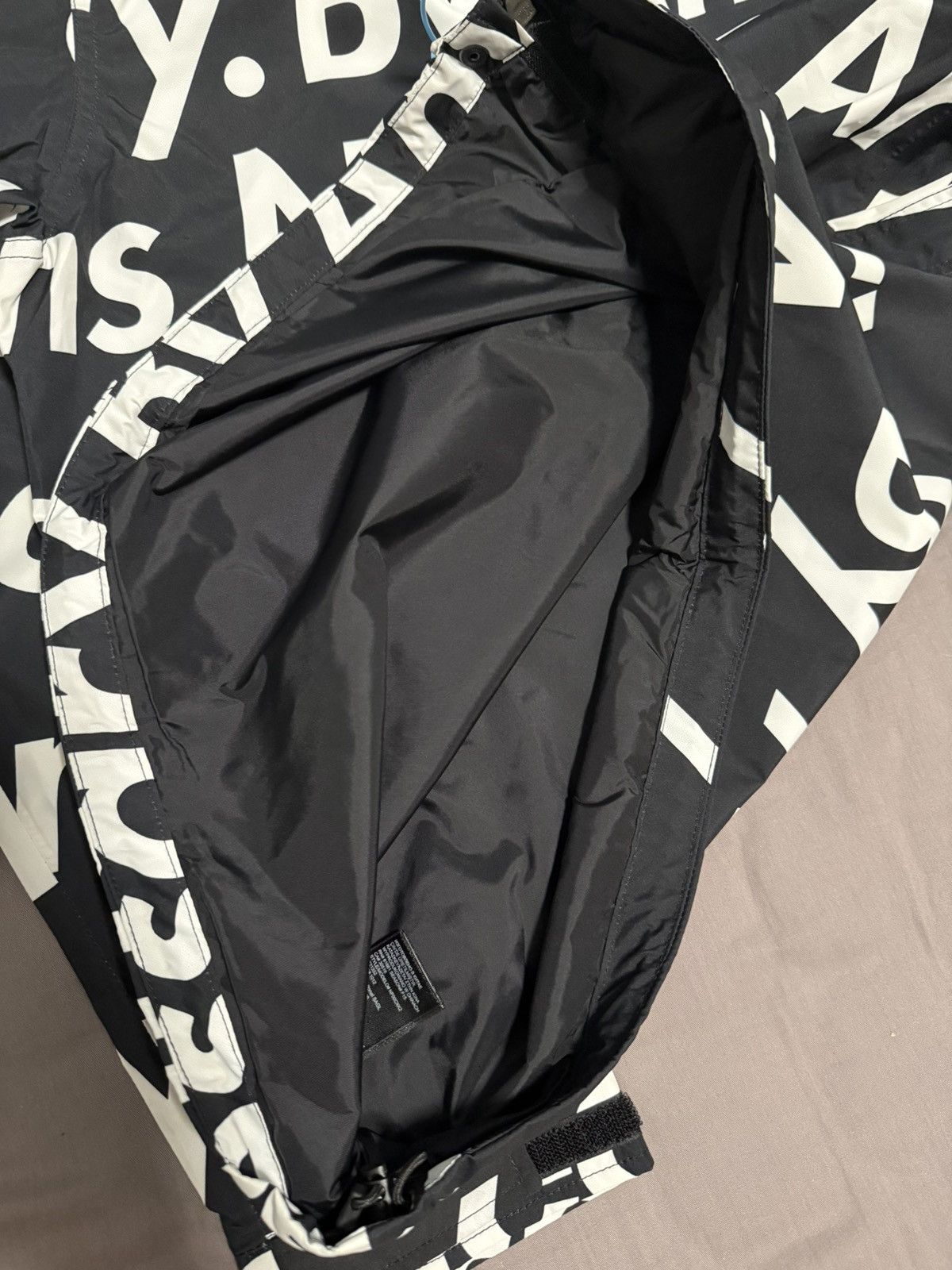 Supreme × The North Face Supreme tnf the north face bamn by any means pullover Jacket Size US S / EU 44-46 / 1 - 7 Thumbnail