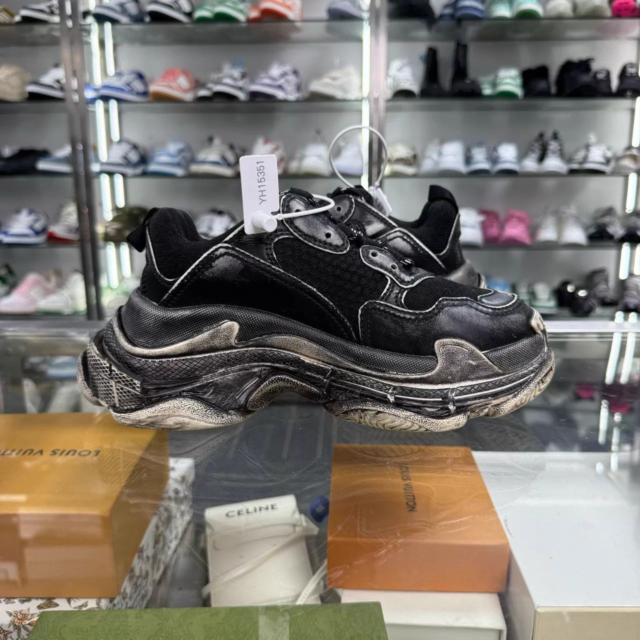 Balenciaga Balenciaga TRIPLES Distressed Black 35 Women's Size US 4.5 / IT 34.5 - 4 Thumbnail