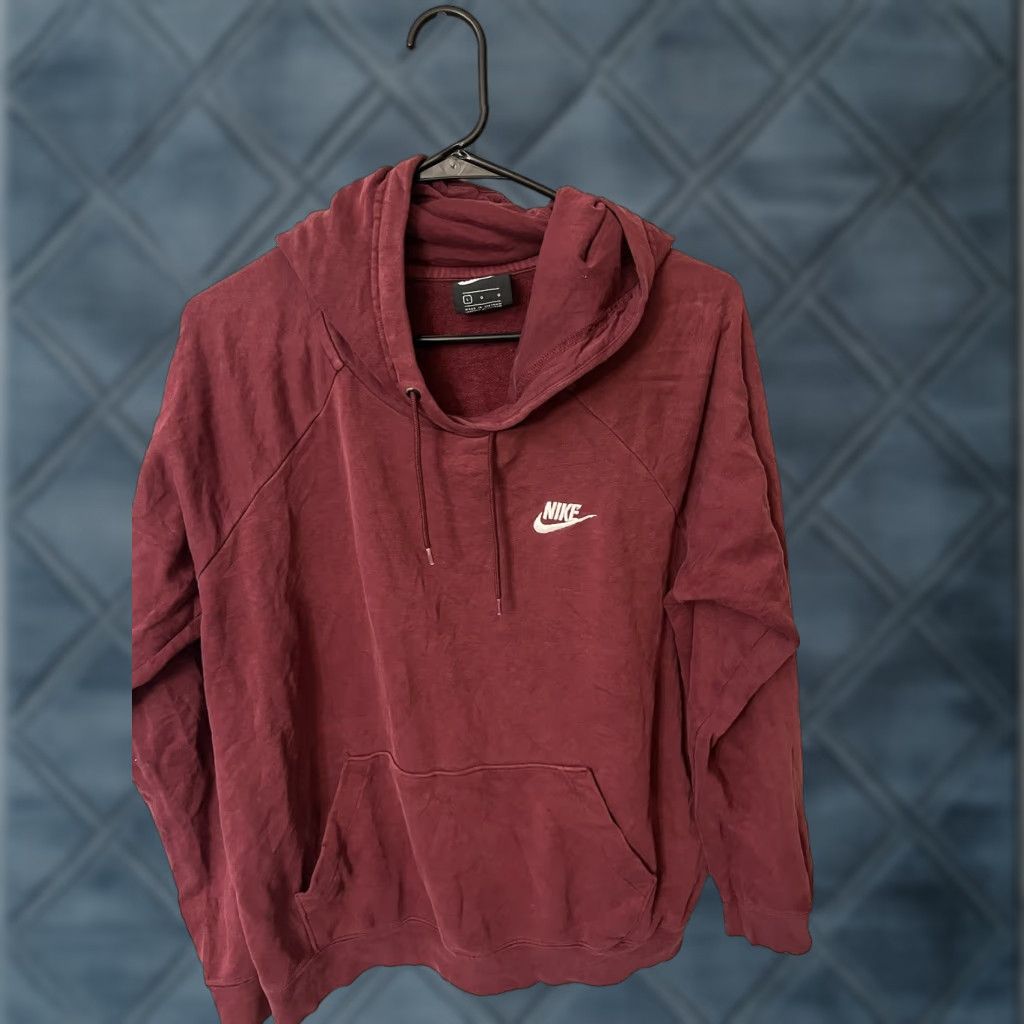 Nike Nike Hoodie Pullover Hoodie Women L Cedar Logo Swoosh Sportswear 80% cotton 20% polyester Reg/Regular Long Sleeve Raglan Sleeve Pockets Size L / US 10 / IT 46 - 1 Thumbnail
