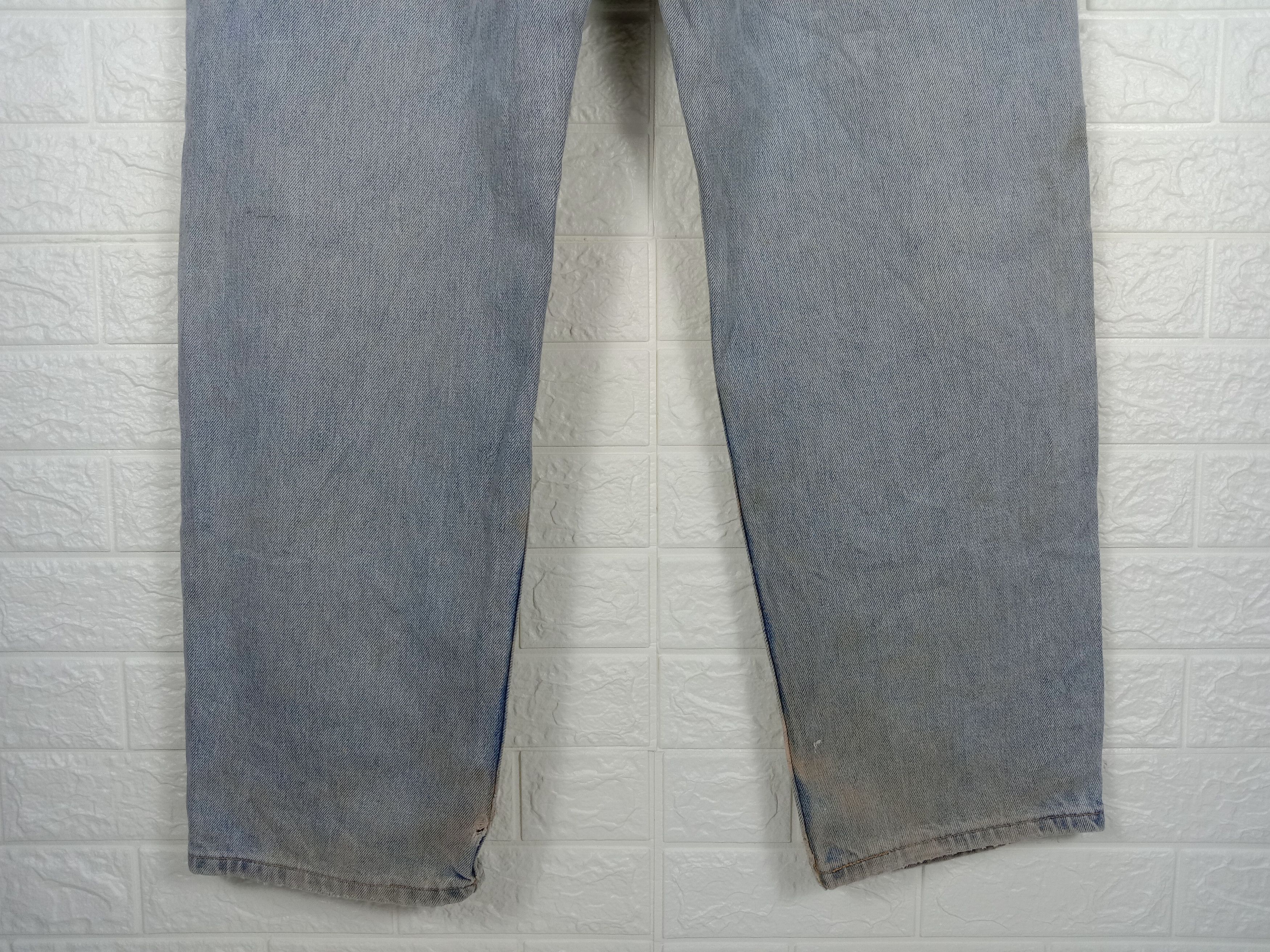 Levi's × Levi's Vintage Clothing Vintage Levi's 550 Jeans Dirty Wash Distressed Denim Size US 40 / EU 56 - 8 Thumbnail