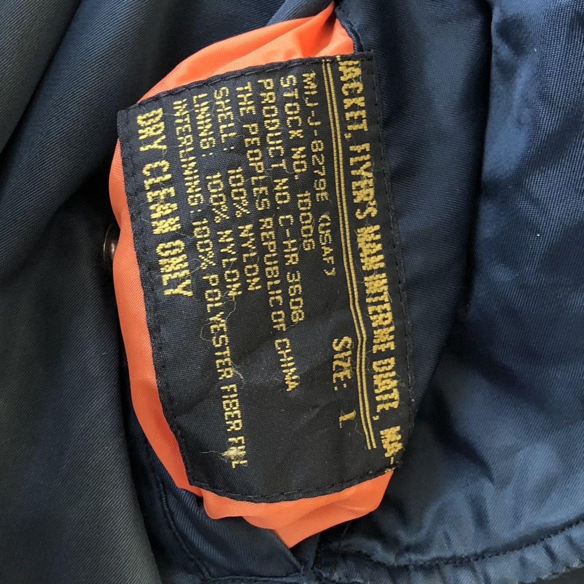 Vintage VTG THRASHED Faded (USAF)MA-1 Man Intermediate Bomber Jacket Size US L / EU 52-54 / 3 - 23 Thumbnail