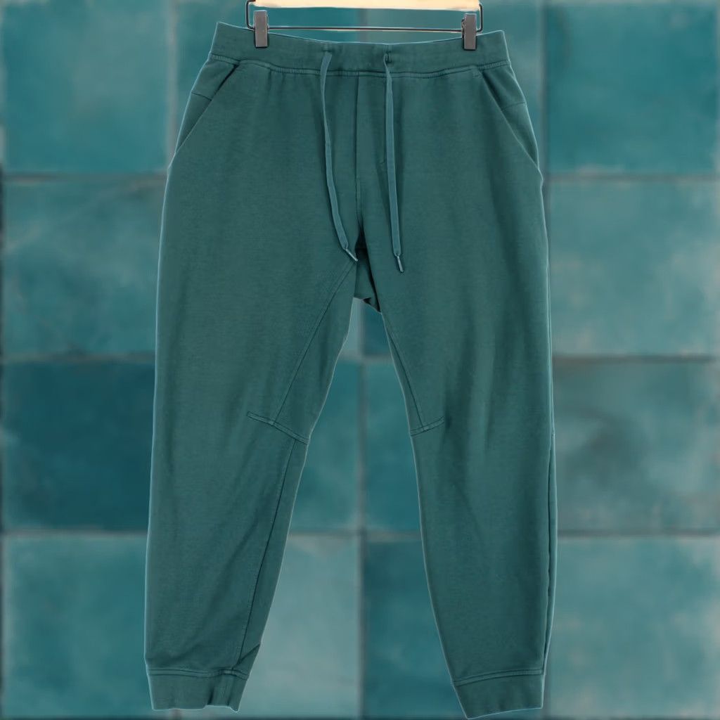 Lululemon Lululemon City Sweat Jogger Mens L Green French Terry Tapered Size US 33 - 1 Thumbnail