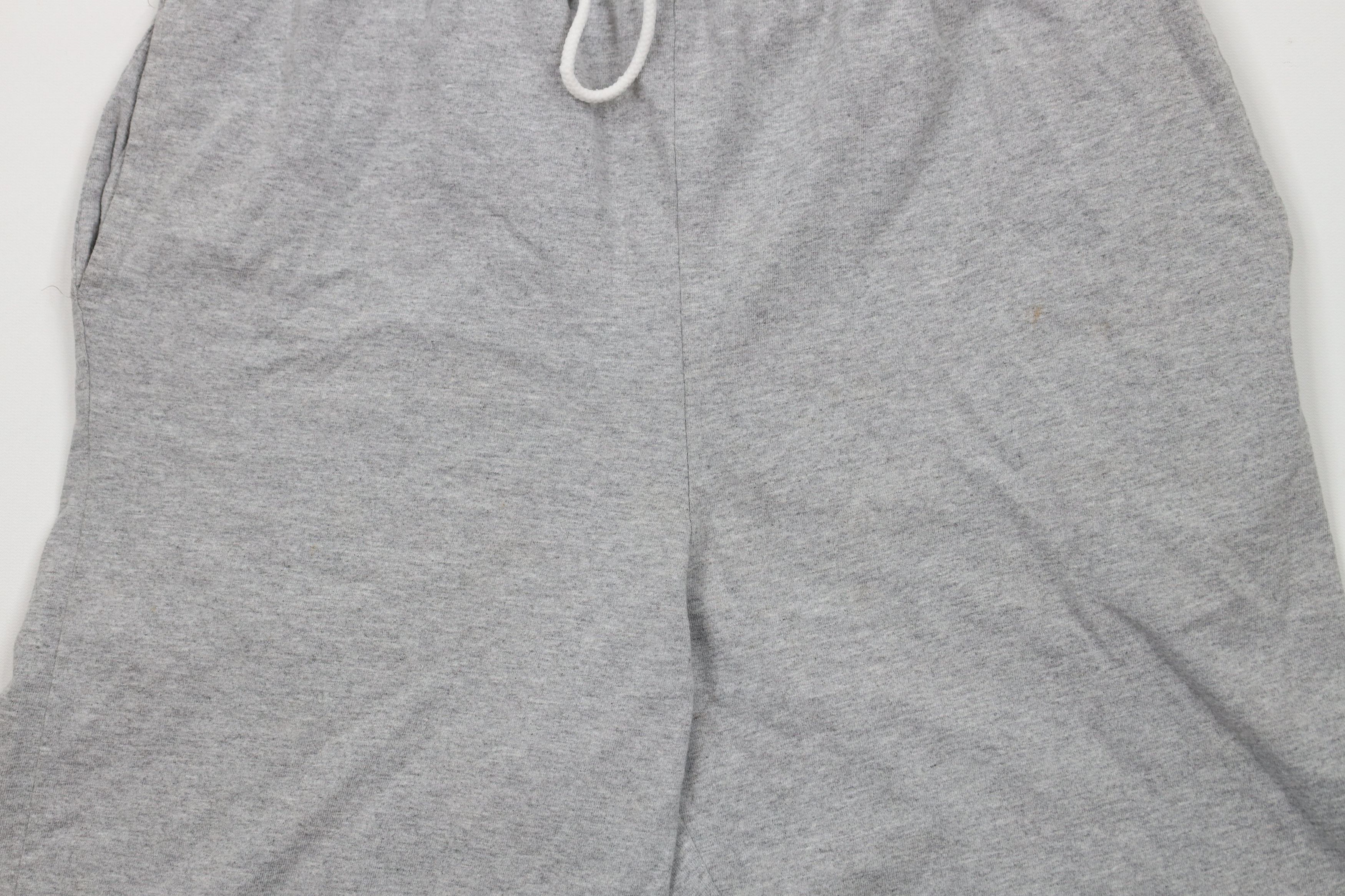 Vintage Vintage 90s Streetwear Above Knee Cotton Shorts Heather Gray Size US 32 / EU 48 - 3 Thumbnail