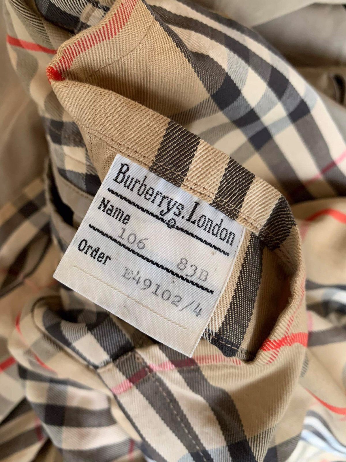 Burberry Vintage Burberry Nova Check Trench Jacket Size US L / EU 52-54 / 3 - 8 Thumbnail