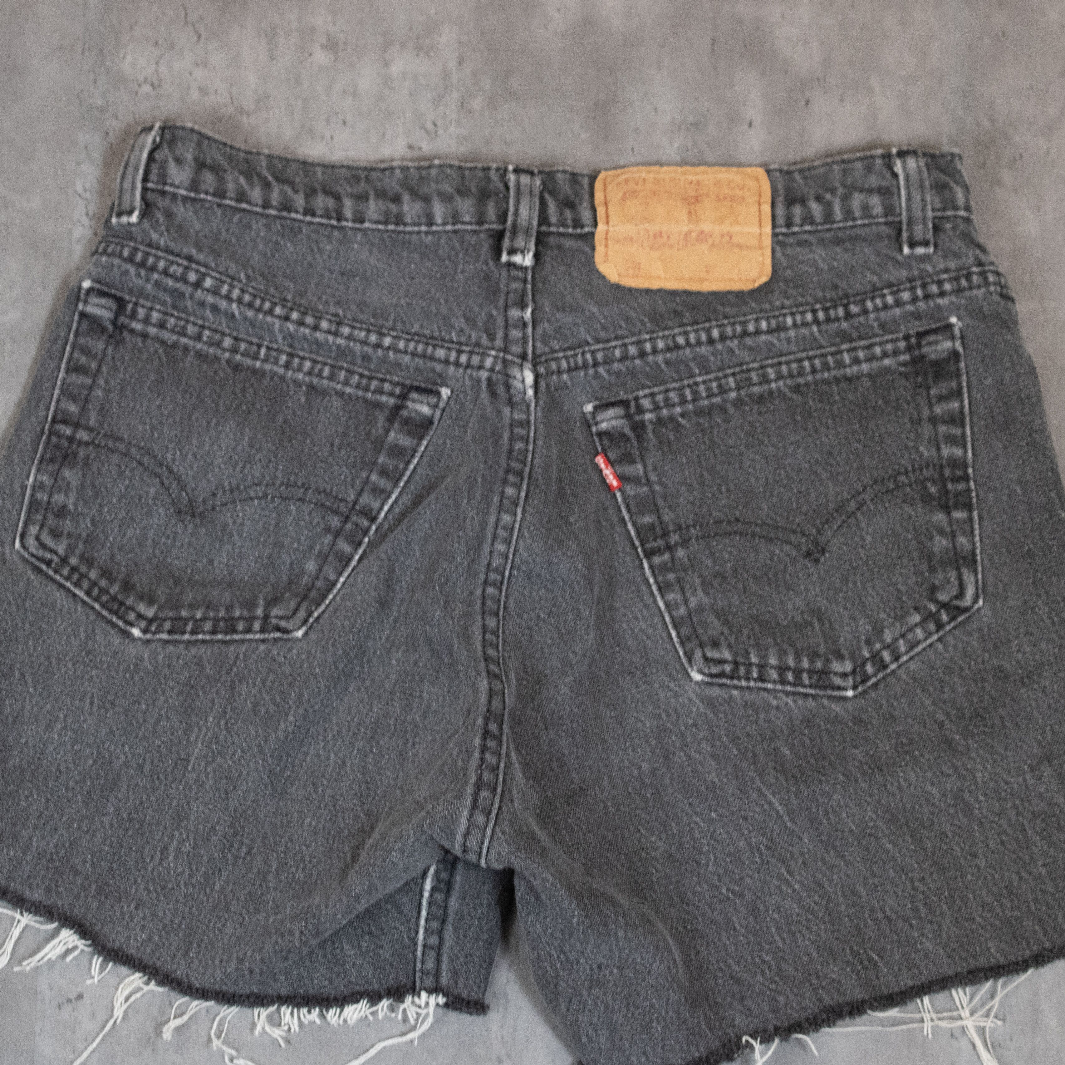 Levi's Vintage 1990's Levis 501 Faded Black Booty Jean Shorts Jorts Size US 30 / EU 46 - 8 Thumbnail