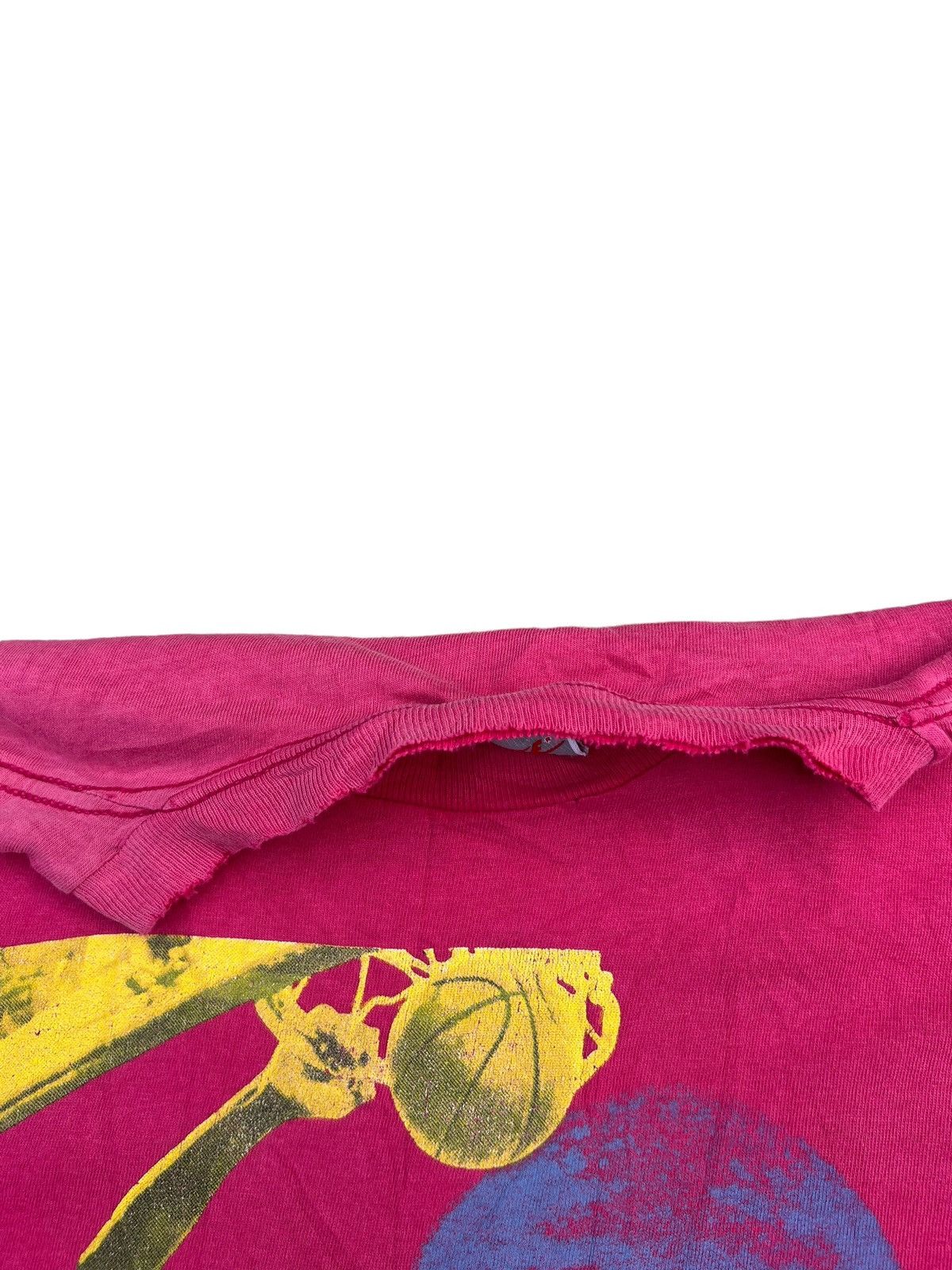 Nike Vintage 90s Nike Grey Tag Jordan Distress Sun Fade Pink tee Size US M / EU 48-50 / 2 - 4 Thumbnail