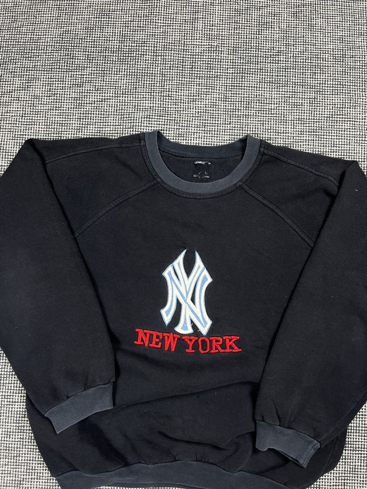 Vintage vintage y2k faded nyc New York City boxy sweatshirt hip hop Size US M / EU 48-50 / 2 - 2 Thumbnail