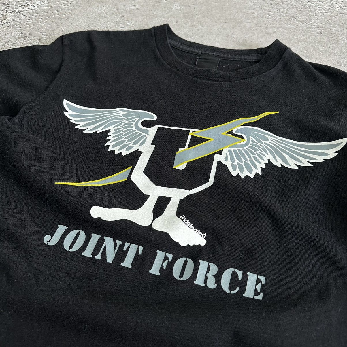 Neighborhood UNDEFEATED x NEIGHBORHOOD “Joint Force” Logo T Shirt Size US M / EU 48-50 / 2 - 4 Thumbnail