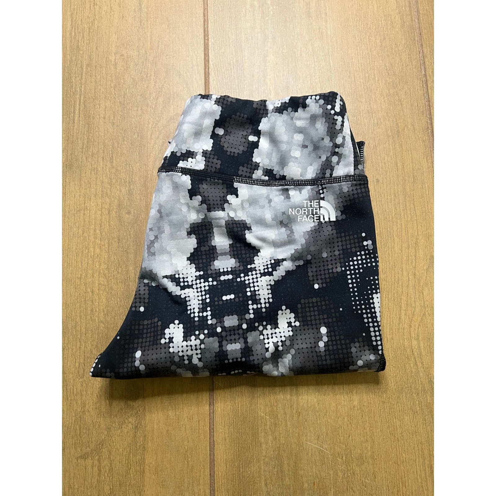 The North Face The North Face Black Abstract Pattern Womens Leggings Sz M Size 27" / US 4 / IT 40 - 12 Thumbnail