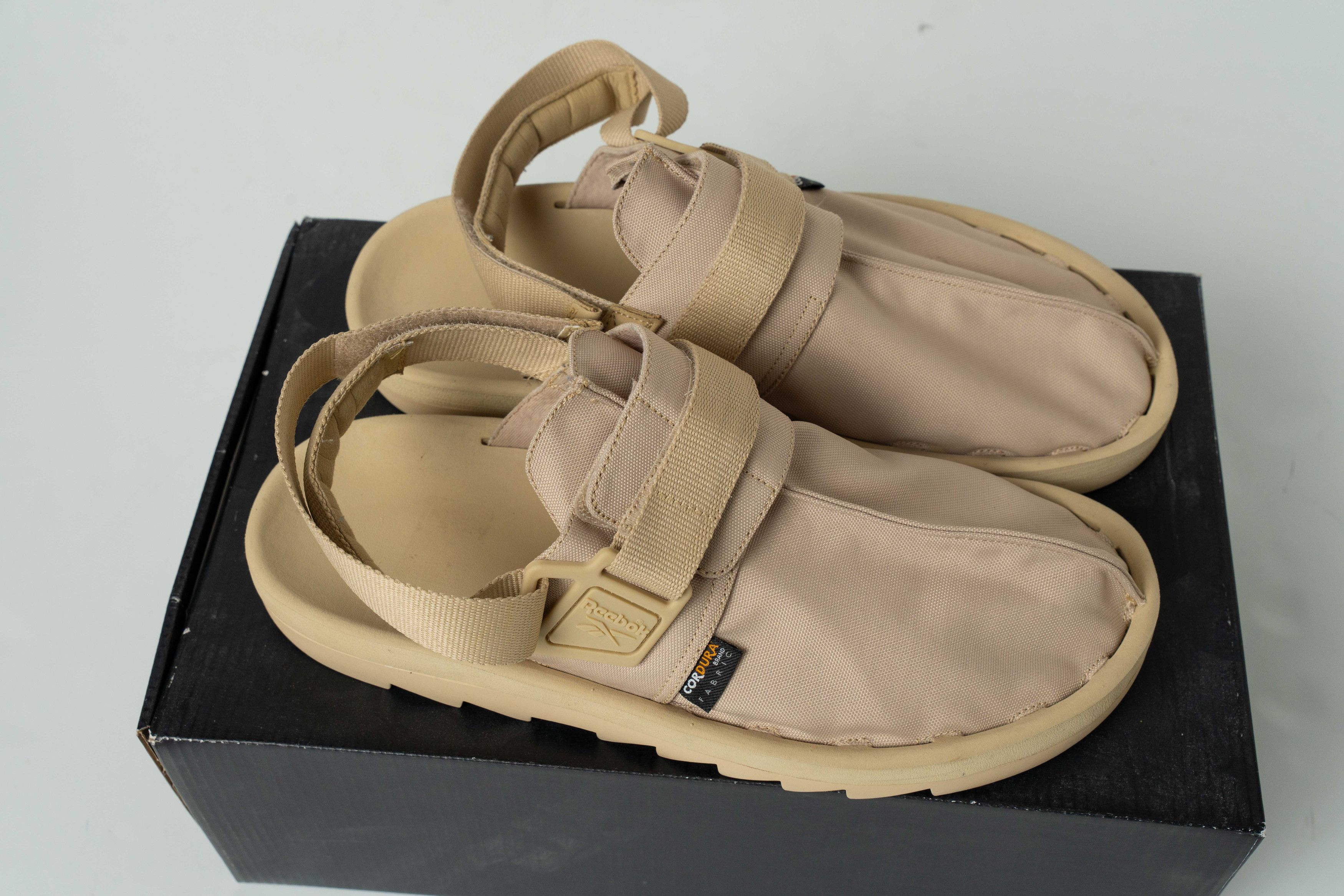 Reebok Reebok Beatnik men size 13 Beige Mules Codura new w box Size US 13 / EU 46 - 5 Thumbnail