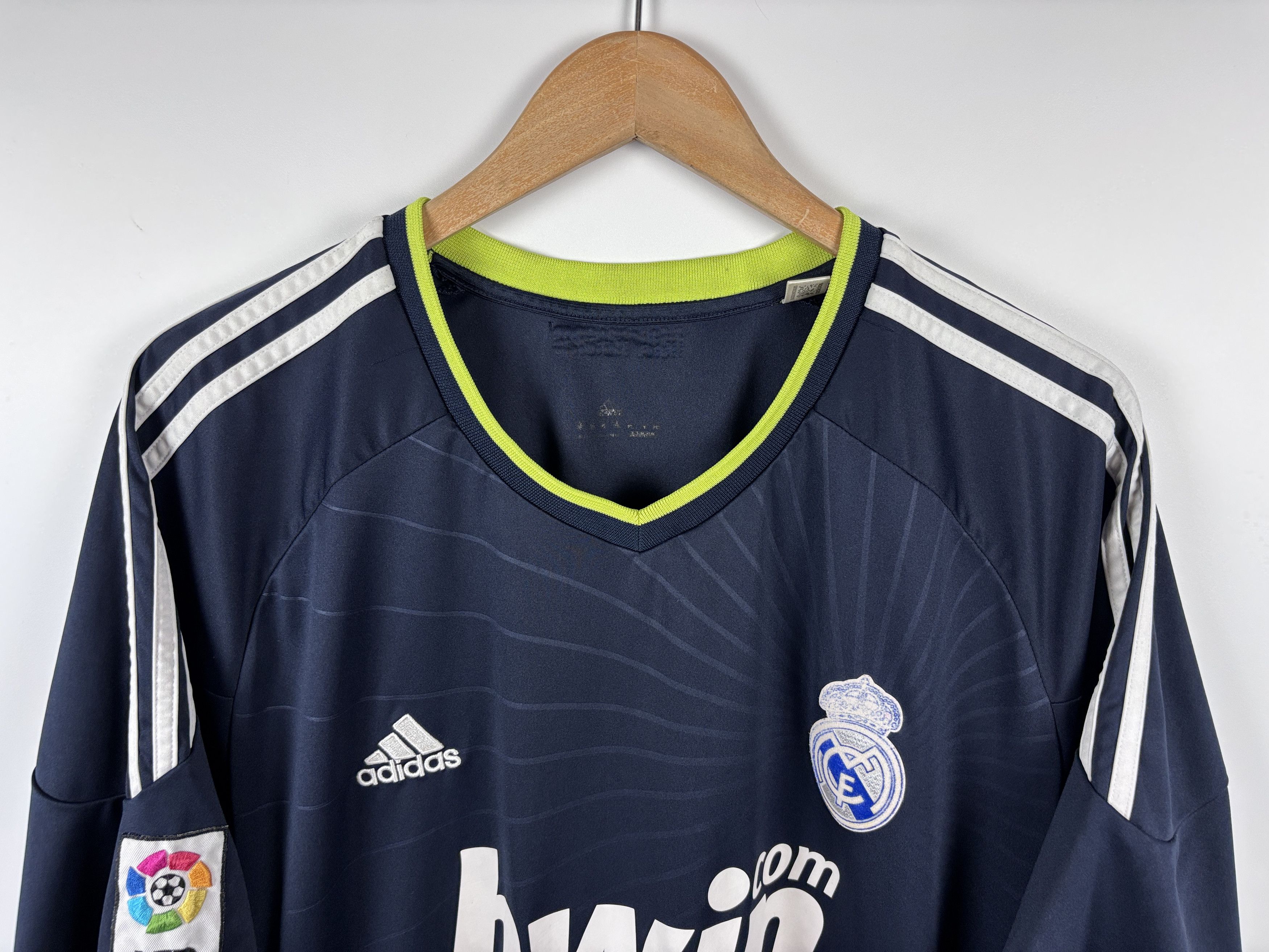 Adidas Real Madrid 2010-11 Away Football Jersey Adidas ~XL-XXL Size US XXL / EU 58 / 5 - 2 Thumbnail