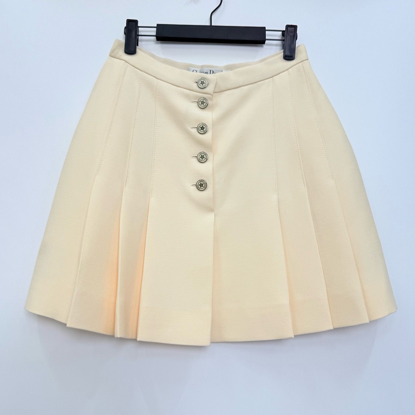 Dior Christian Dior Buttoned Wool Silk Skirt Size 36 Size 26" / US 2 / IT 38 - 1 Thumbnail