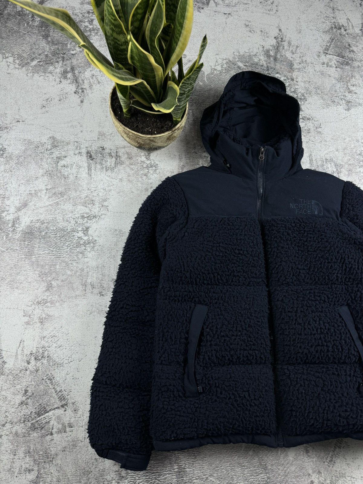 The North Face The North Face Teddy Bear Mohair Unisex Puffer Down Jacket Size US L / EU 52-54 / 3 - 2 Thumbnail