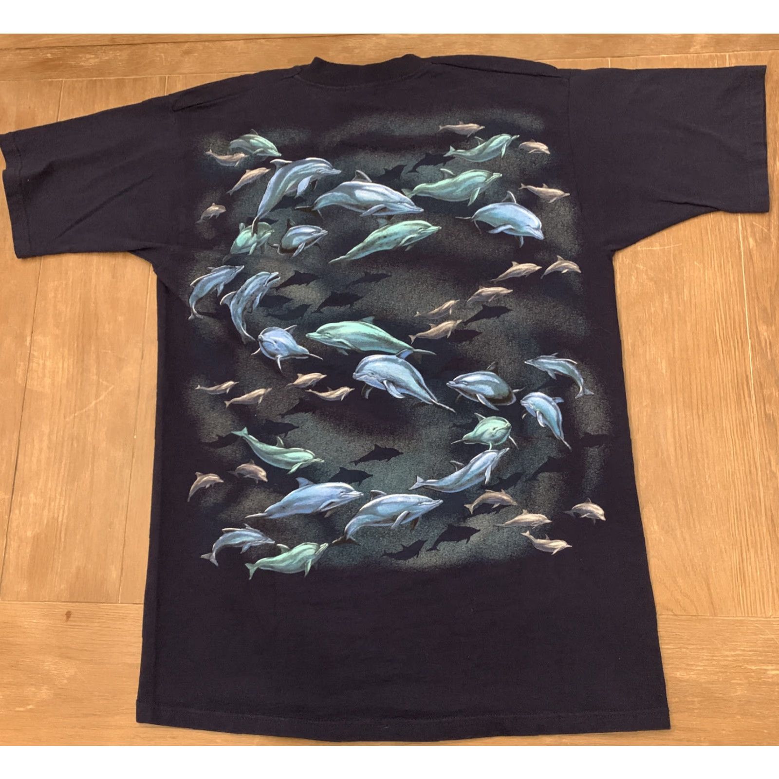 Vintage VINTAGE Bottlenose Dolphin All Over Print Shirt L Men Blue 90s Ocean Theme Mens T-Shirt Size US L / EU 52-54 / 3 - 5 Thumbnail