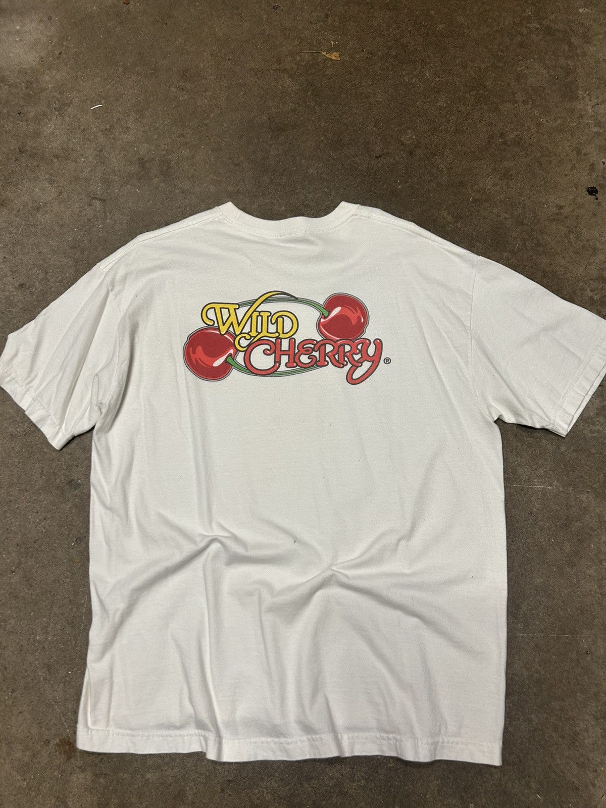 AAA Wild Cherry Vintage Casino Slots Tee Size US XL / EU 56 / 4 - 1 Thumbnail