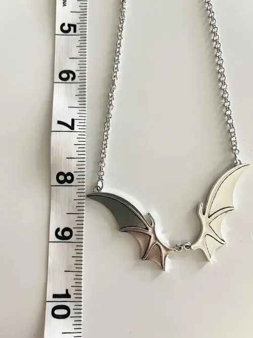 VIBE STEAL! Y2K Japan Vampire Bat Necklace Size ONE SIZE - 4 Thumbnail