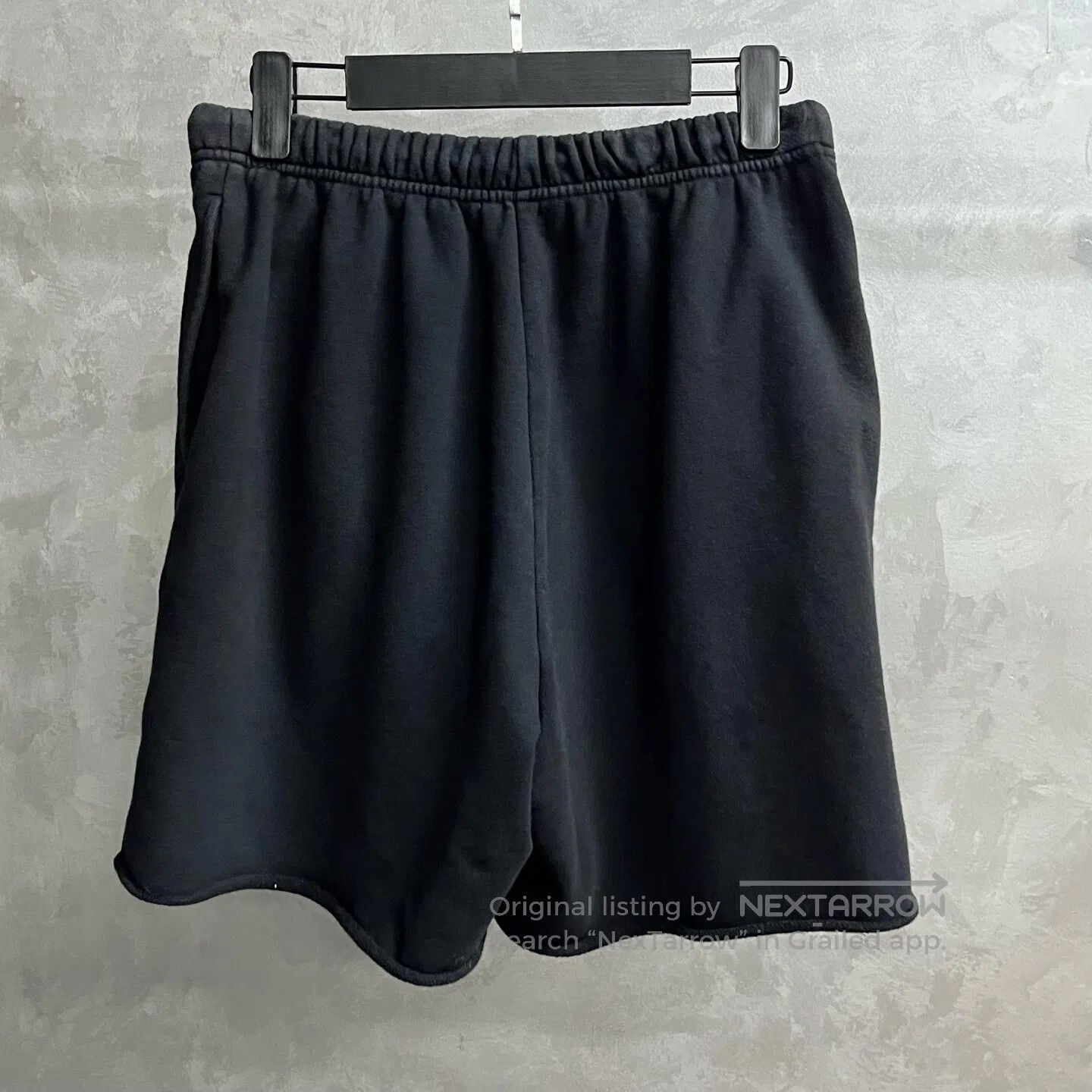Celine CELINE size M Embroidered letter-printed drawstring-tying c Size 28" / US 6 / IT 42 - 2 Thumbnail