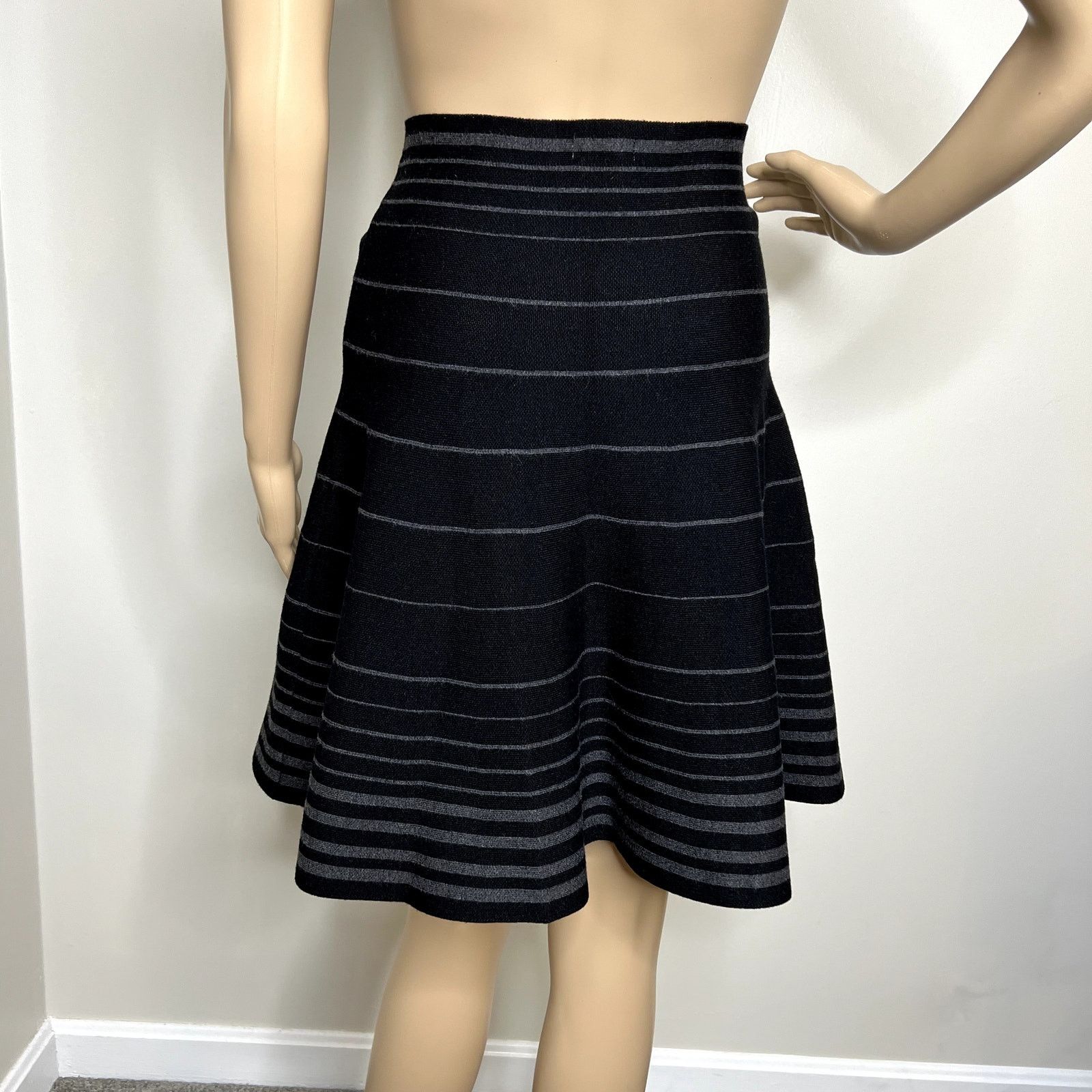 Other Max Studio Black Striped High Waist Pencil Skirt Size 28" / US 6 / IT 42 - 2 Thumbnail