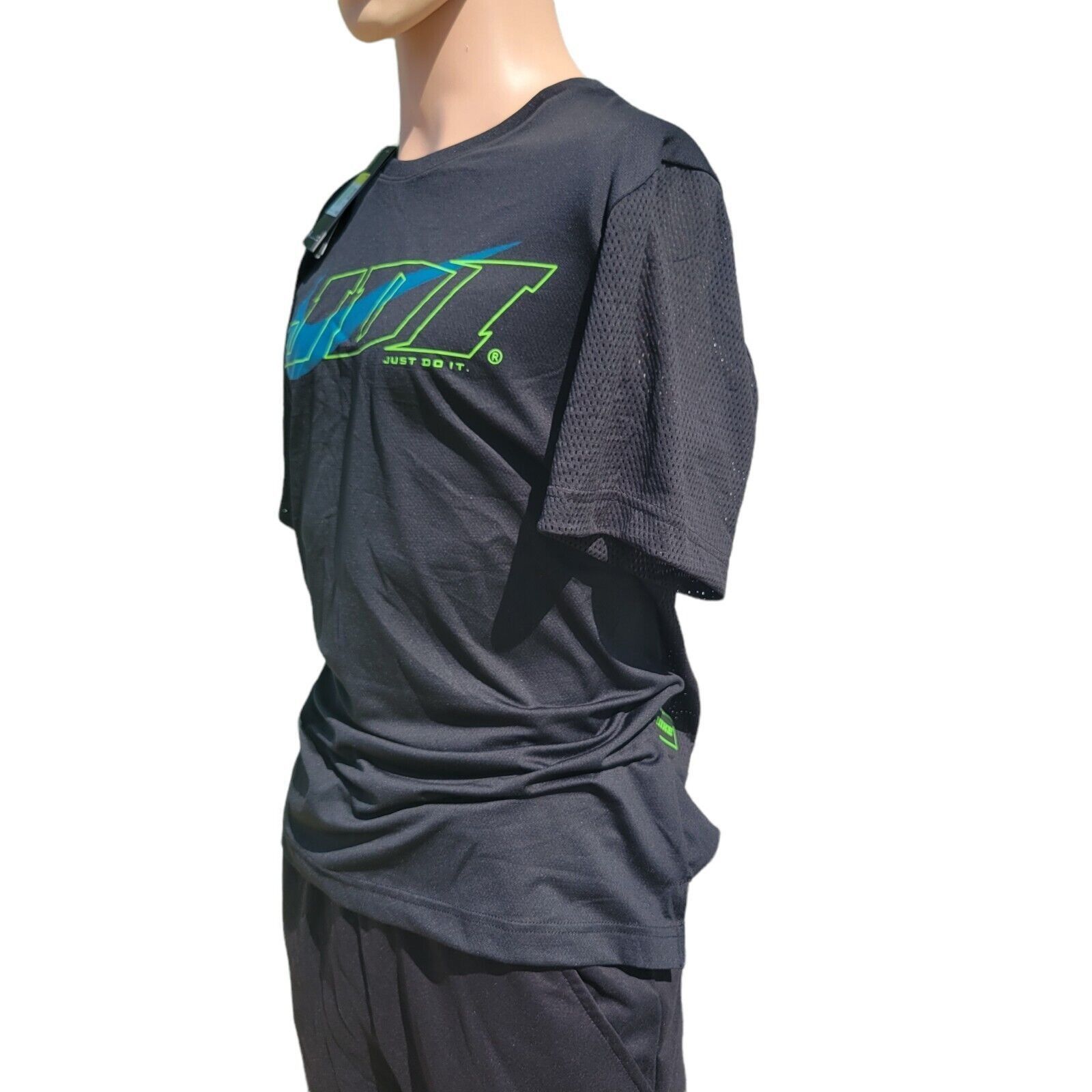 Nike Men's Nike Athletic Dri-fit Training Shirt. Size Small. Size US S / EU 44-46 / 1 - 3 Thumbnail