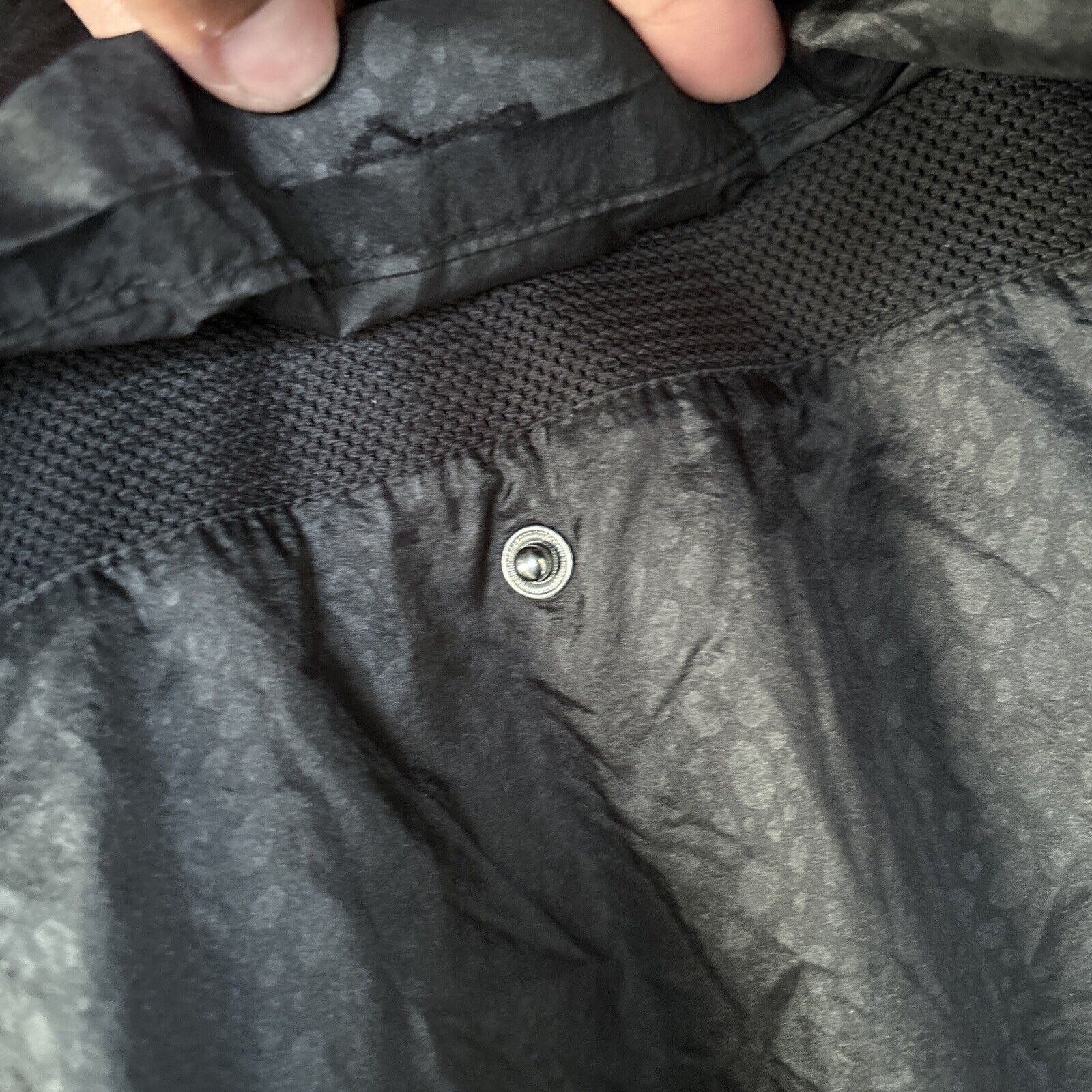 Primitive Primitive x Dragon Ball Z Anorak Jacket Kangaroo Pocket SM Size US S / EU 44-46 / 1 - 13 Thumbnail